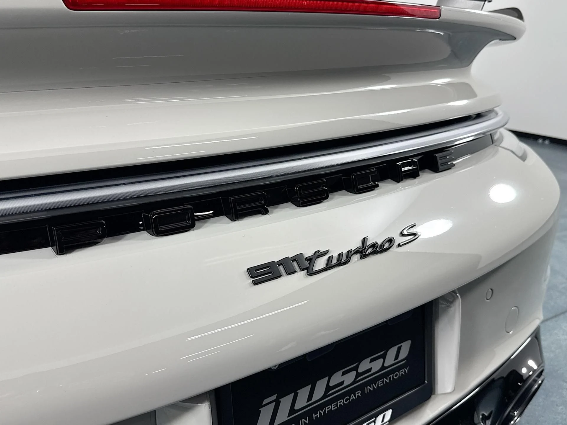 mph044_2311340601_Used_2025_Porsche_911_Turbo_S_1785281657_6a8fba6229