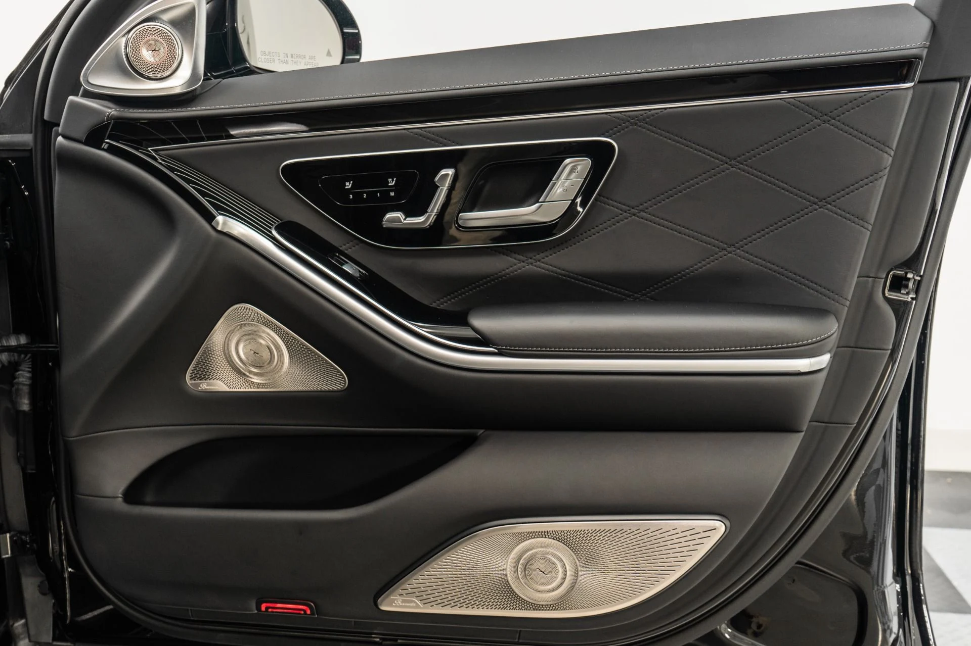 mph044_2317349773_Used_2023_Mercedes_Benz_Mercedes_Maybach_S_680_Executive_Rear_Seat_Package_V12_Power_Immense_Room_1759929527_affb3b8012