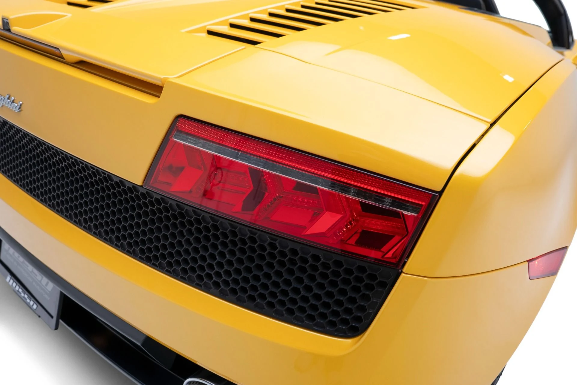 mph044_2319707618_Used_2011_Lamborghini_Gallardo_LP_560_4_Spyder_1780329769_e4abb59972