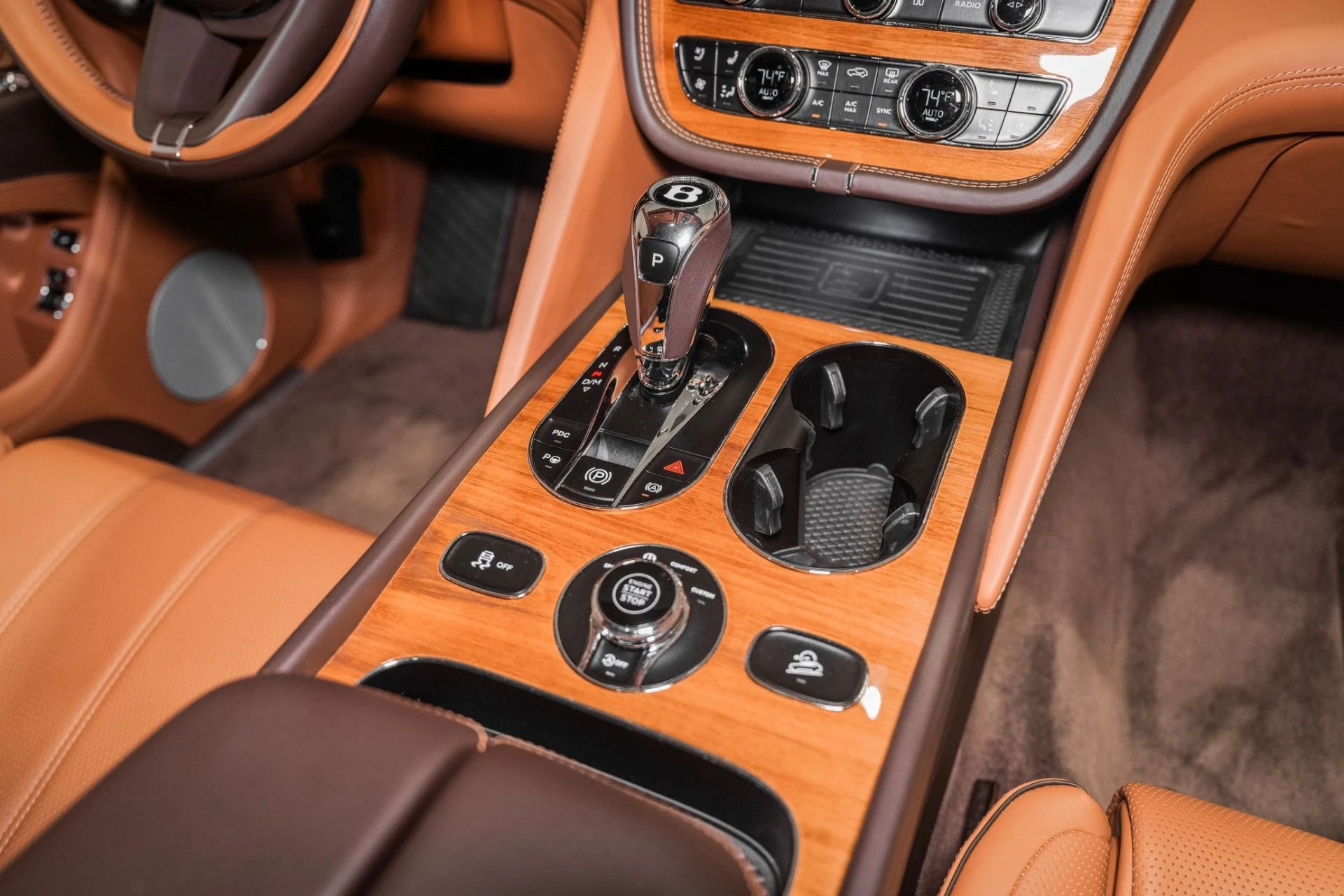 mph044_2328213279_Used_2022_Bentley_Bentayga_V8_1792247818_e515353943