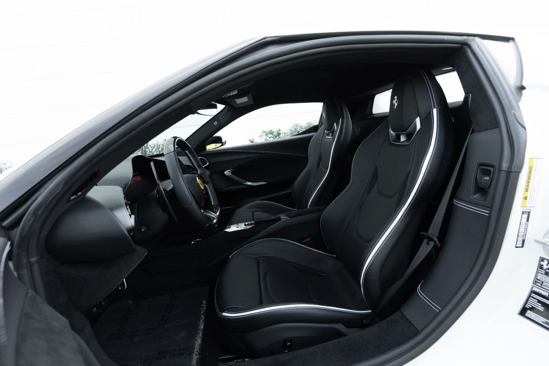 mph044_2383073458_Used_2025_Ferrari_296_GTB_1761682901_7785a7004d