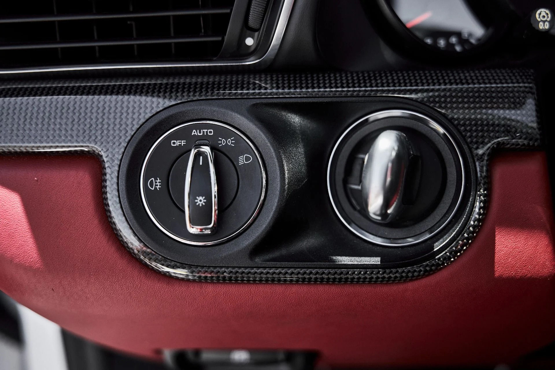 mph044_2383848335_Used_2019_Porsche_911_Turbo_S_1781225449_e993c3c4a6