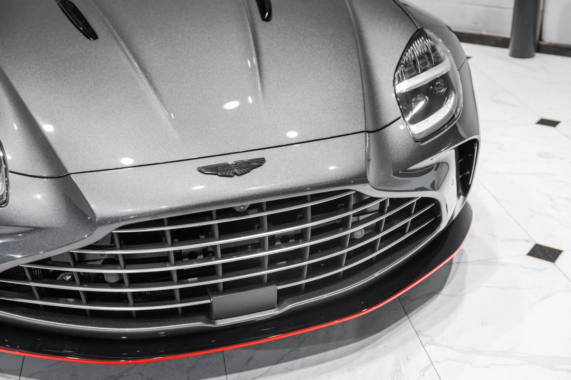 mph044_2394743159_New_2026_Aston_Martin_Vantage_S_1776402995_d8057671b2