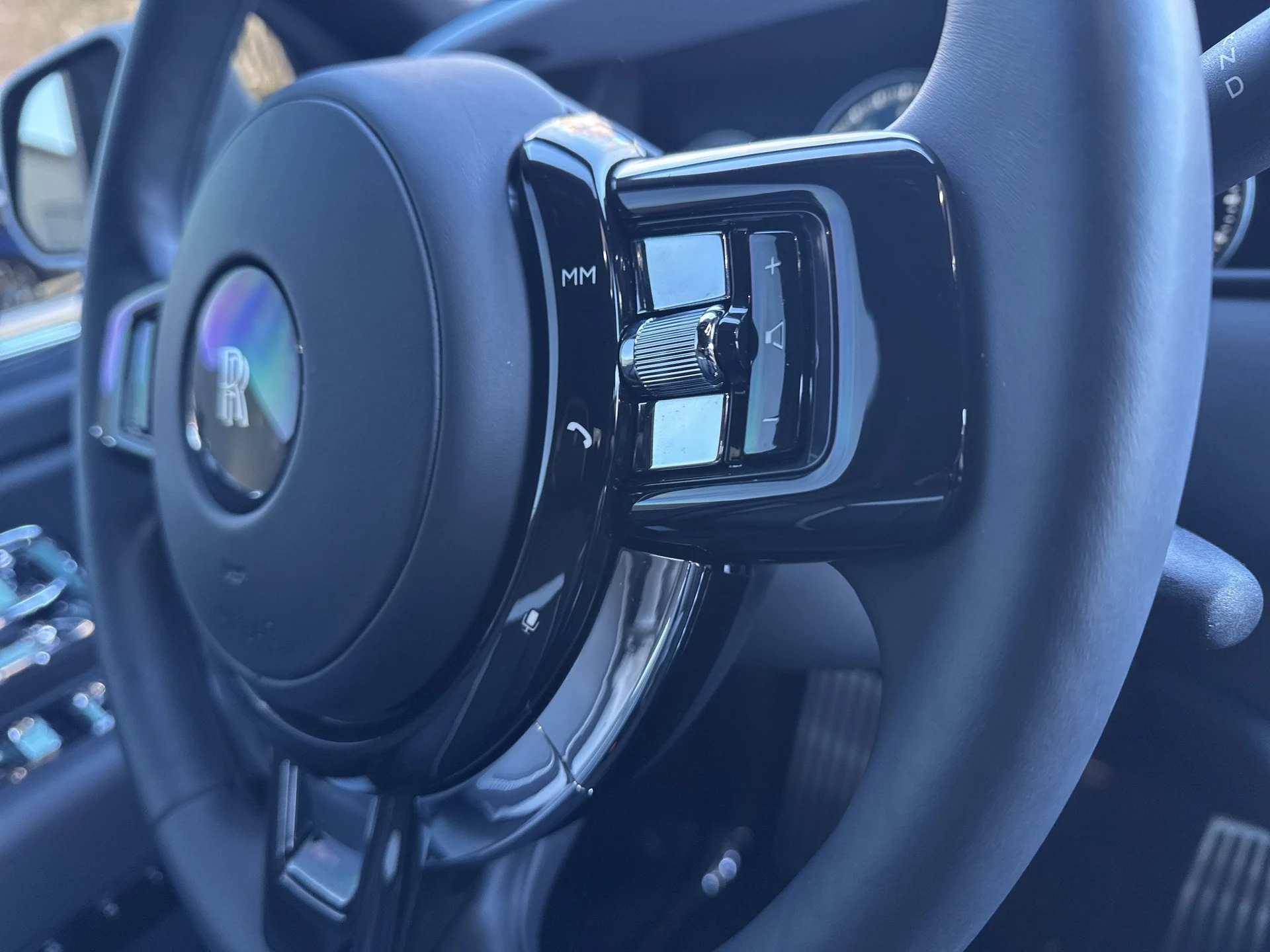 mph044_2407437103_5cbff0a53f8fd599bf4a6e0eba528324x_079b725375