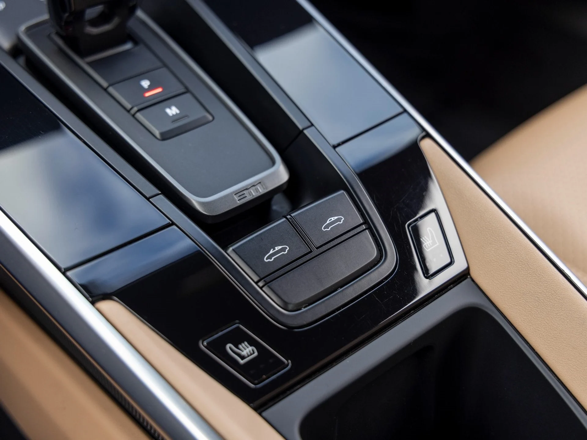 mph044_2419857716_45_2d4a51c581