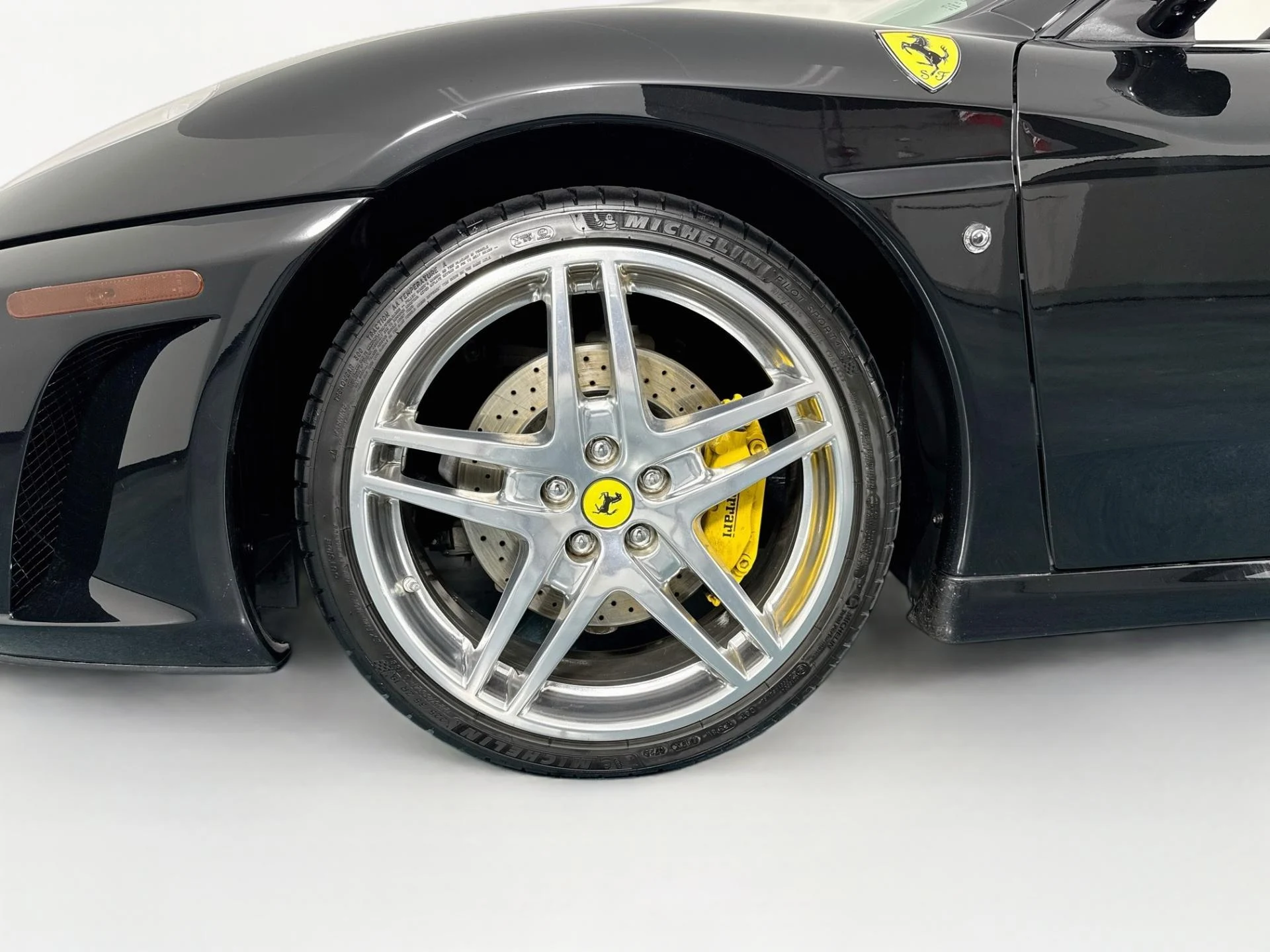mph044_2443468777_Used_2007_Ferrari_F430_F1_Spider_1786408567_68f067a019