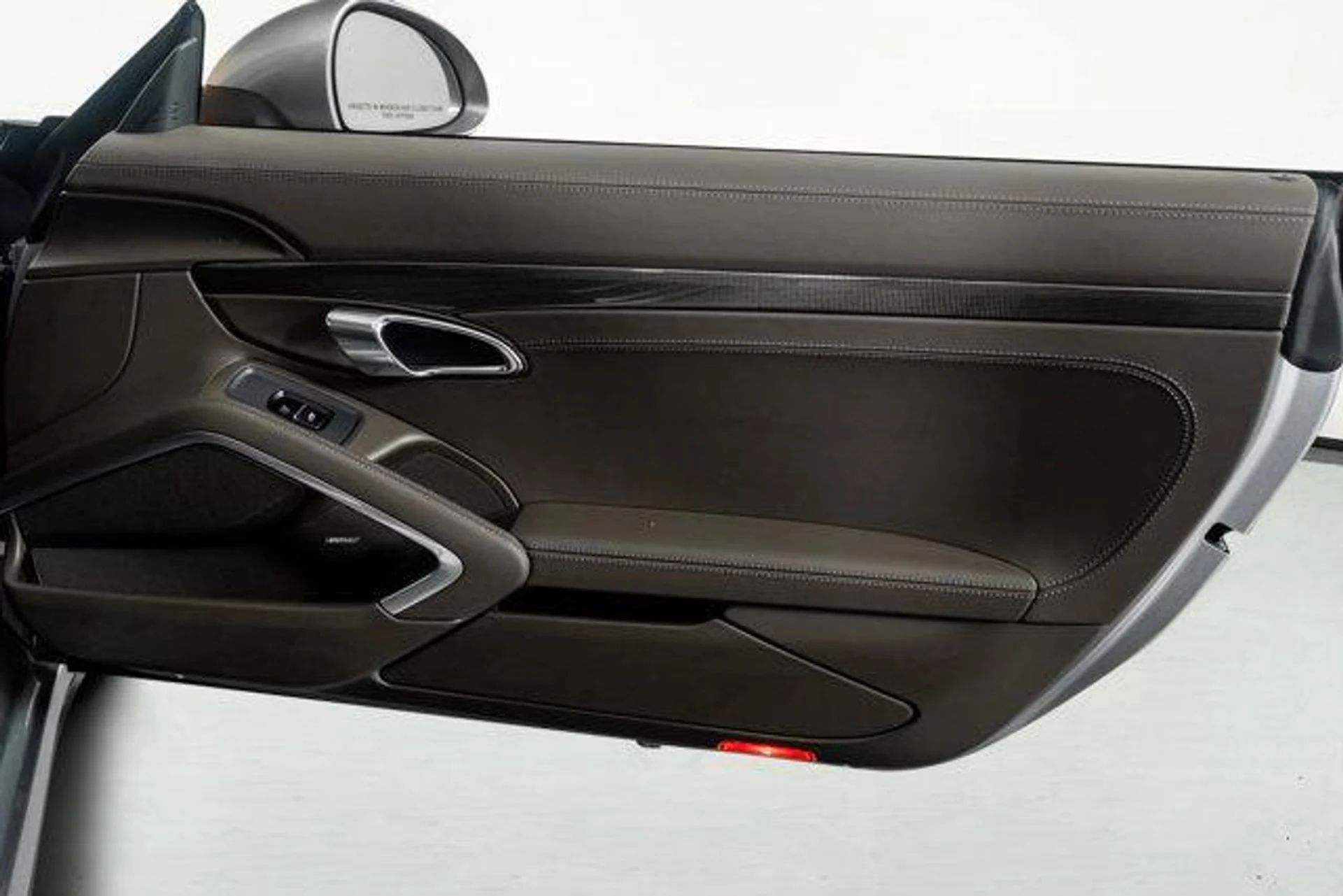 mph044_2445424130_U4lia2_H4_VZ_Ip_Hc9_Tz_V_Khv_Xk_T0_59bb03e51e