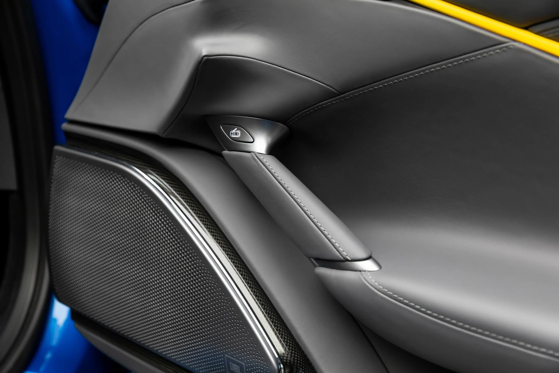 mph044_2452193672_749a797d34ca4573b17eaa7992cf05c4_717ef61d2f