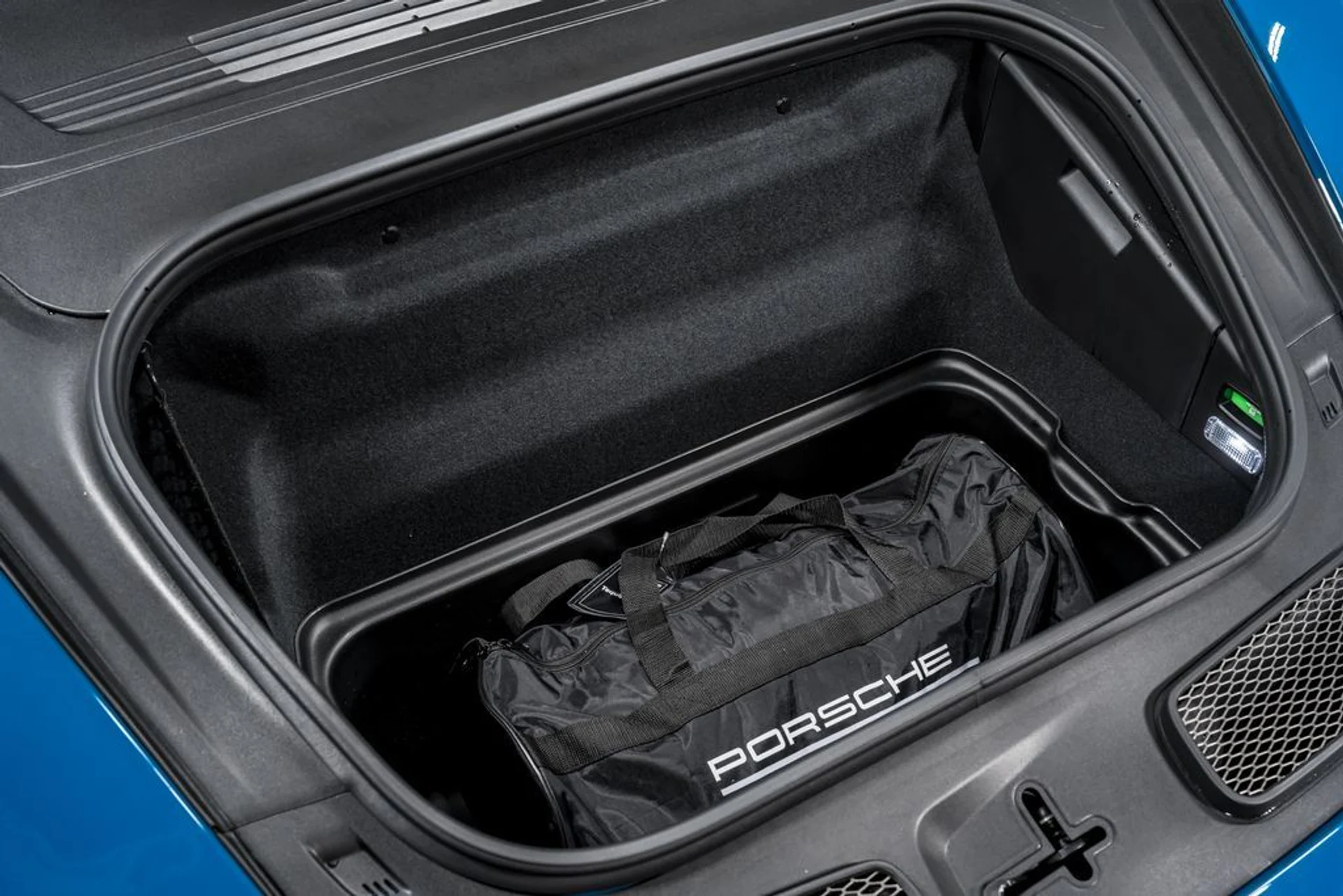 mph044_2468216890_5c7512c21576c01db19ddef55f68dbbbx_f243ef5009