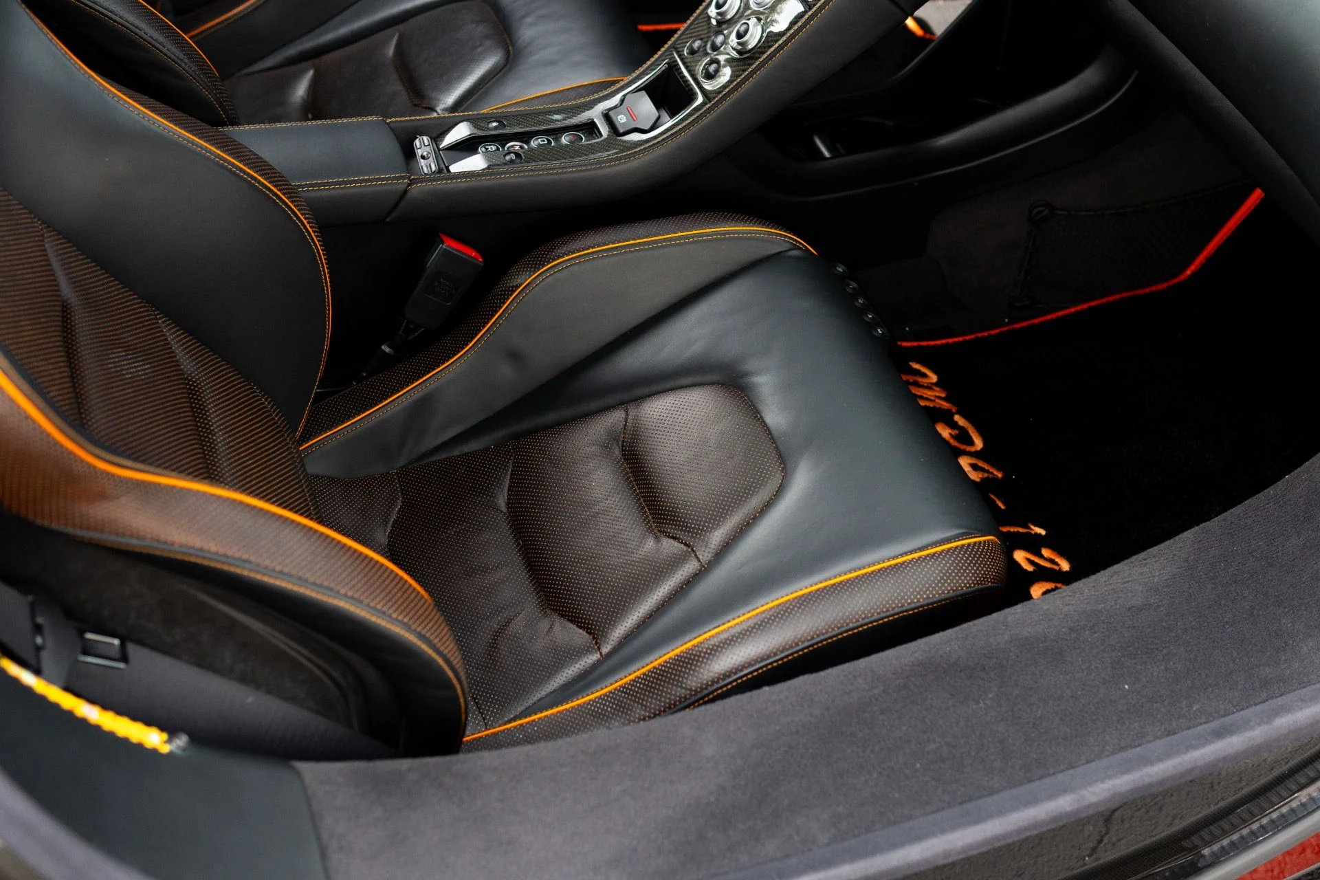 mph044_2468741390_Used_2013_Mc_Laren_MP_4_12_C_1766434250_e4879d4fdb