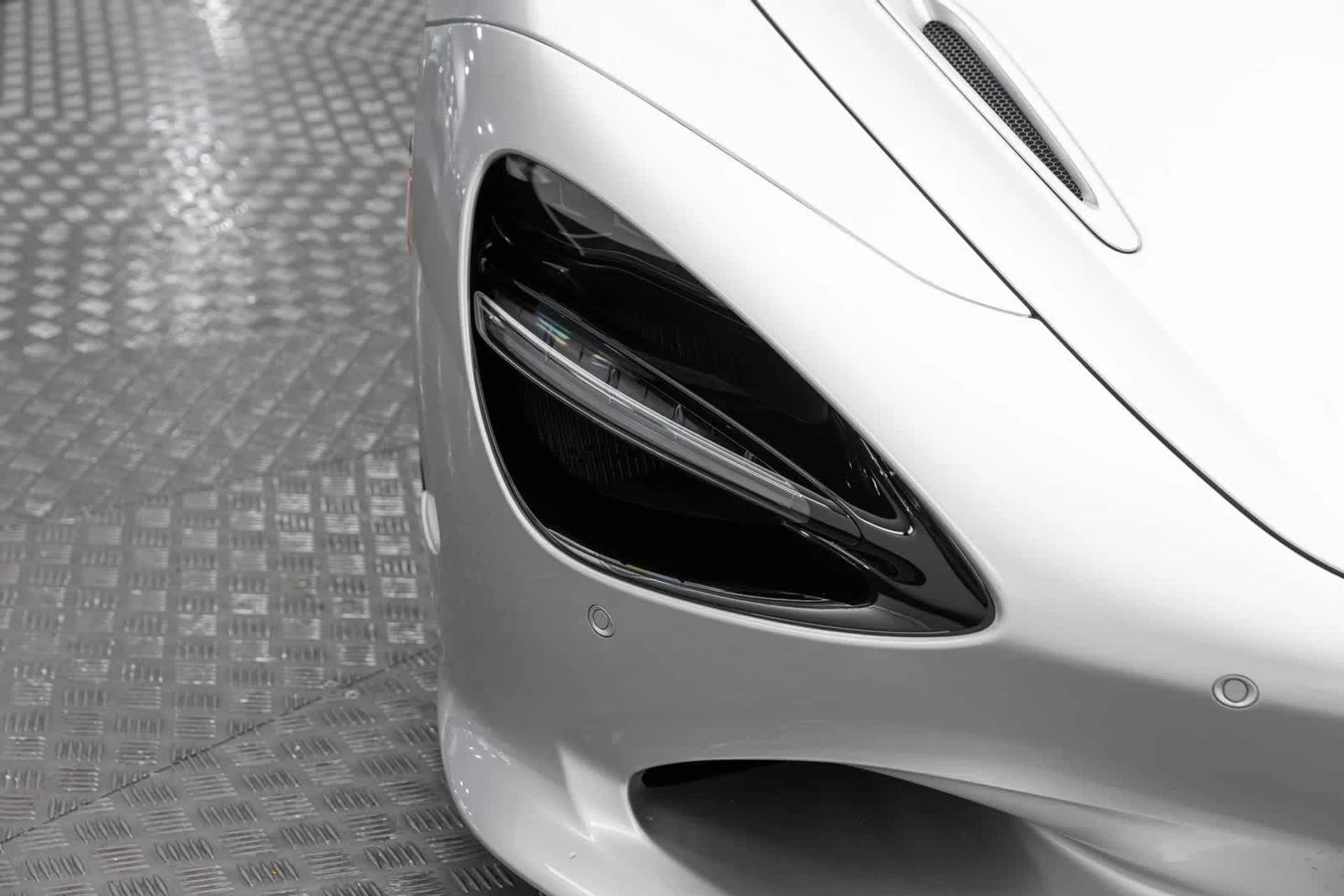 mph044_2486648099_45_6301022793