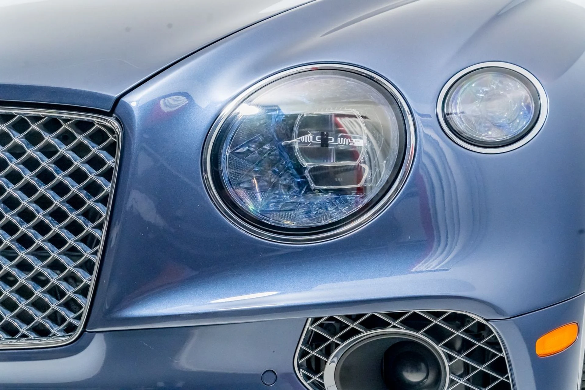 mph044_2497444309_05d2f10cce4c439c9ae8ffe9c1398965_db8595c357