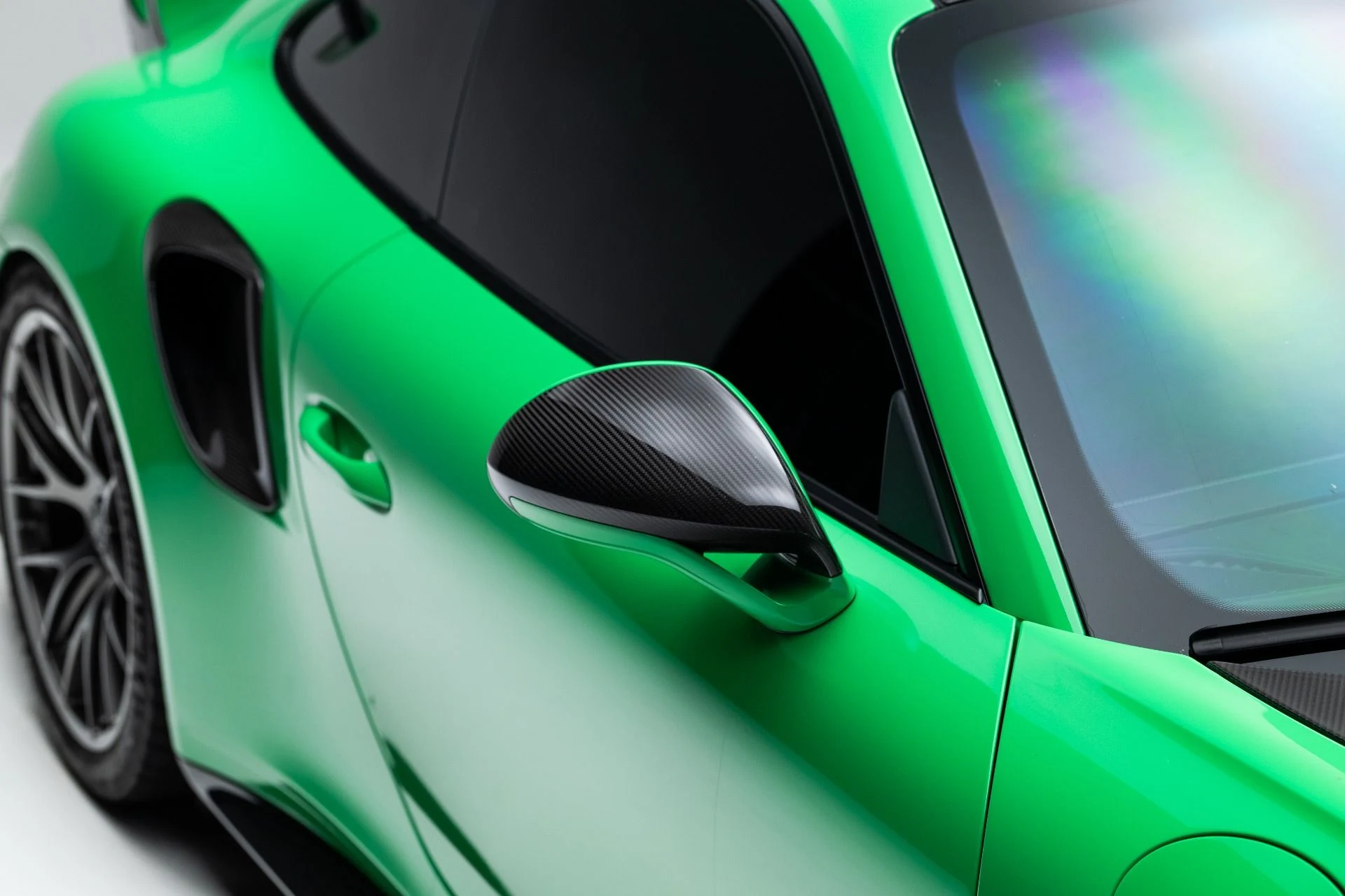 mph044_2519817171_12045_p45_l_ea824f0e32