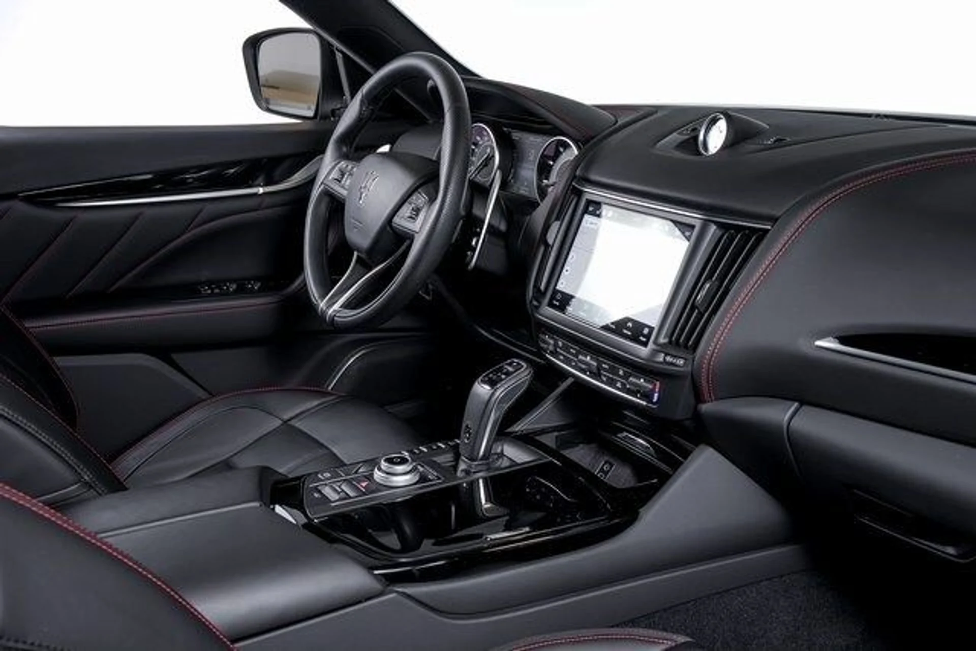 mph044_2528972458_68ded672b3fe206ce7942c74261bdef0x_f952d3c99c