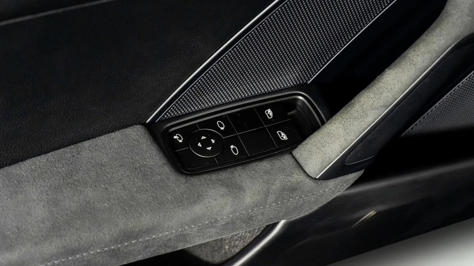 mph044_2535088878_content_homenetiol_com_2000017_2275072_0x0_47c08f9c8020431385bd08c43d8872e9_892c03e678