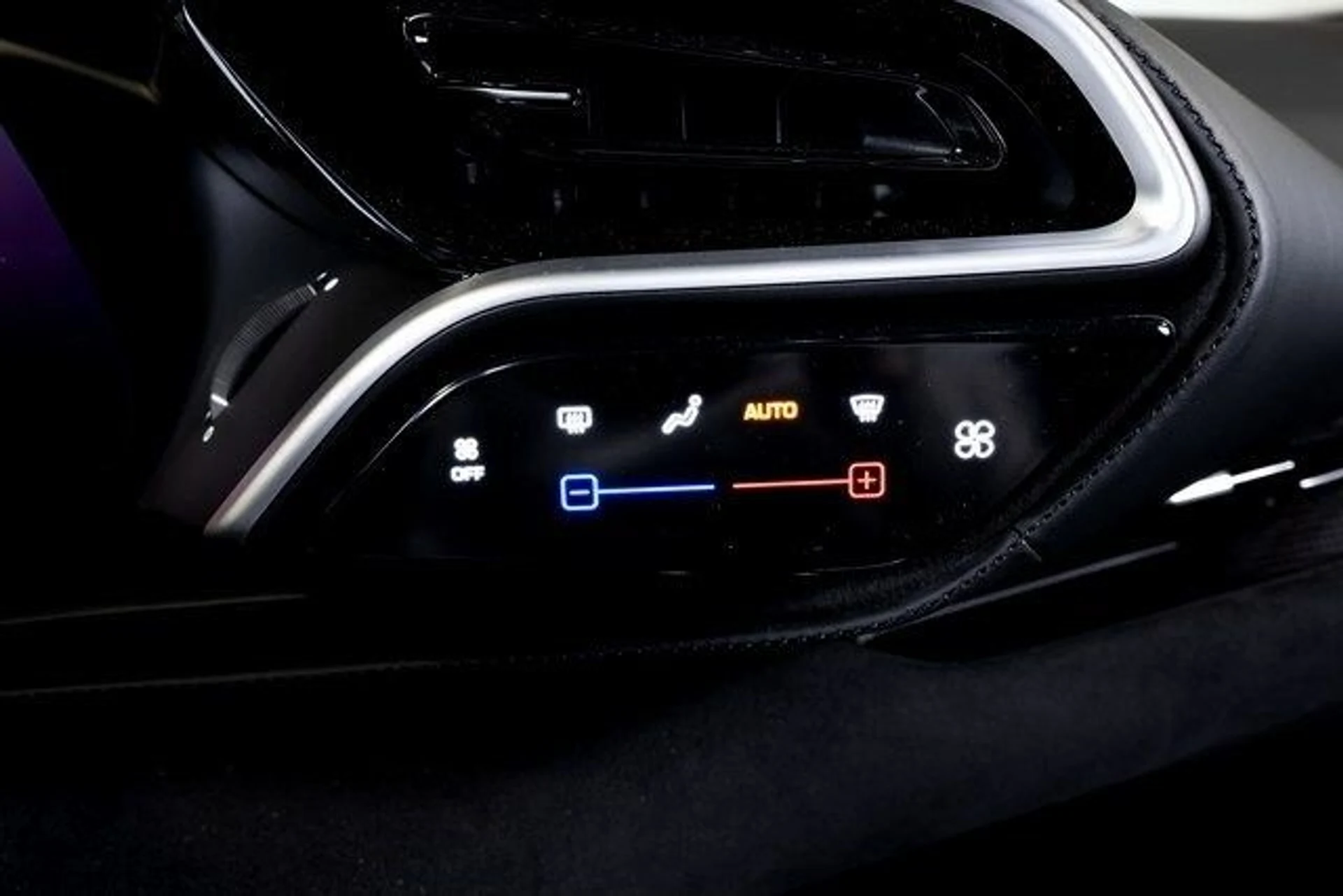 mph044_2566678641_9c7a0502ff0ad0cb61487a37adade843x_c311593577