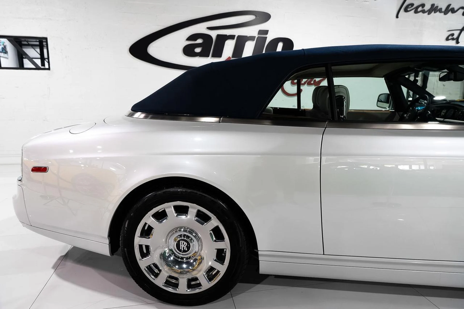 mph044_2572125443_b5dde8ab028bda97c9533cb10d33b0e5_f5e2493440