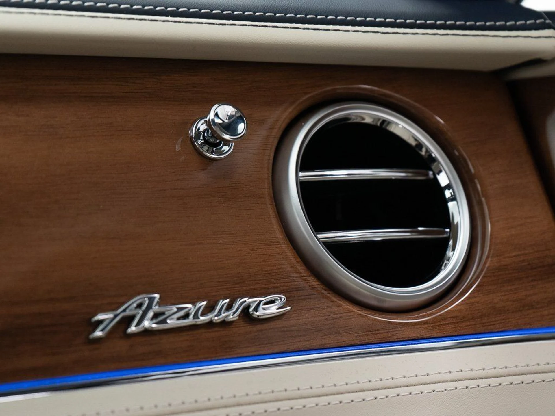 mph044_2574688285_2aa86836289bd6e48da7411d83184962_6090f9fc68