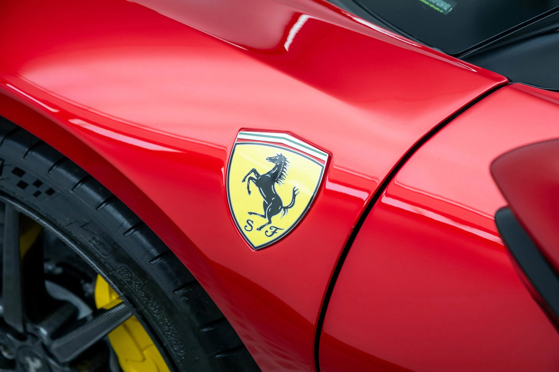 mph044_2587799932_63e1766ed69c4e50b9fd1a270c3e6b8d_e7b861b4c1