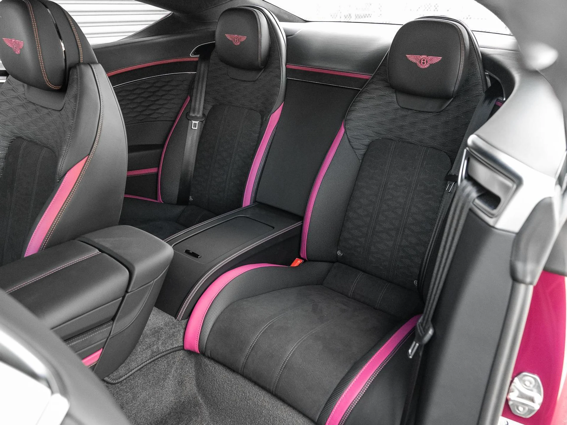 mph044_2590947902_Used_2025_Bentley_Continental_GT_Speed_1779912170_d816a769c0