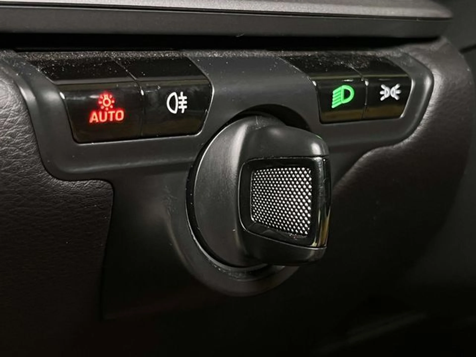 mph044_2597638606_232c53eb255781535b8737df1bb86e0dx_edfb1608ee