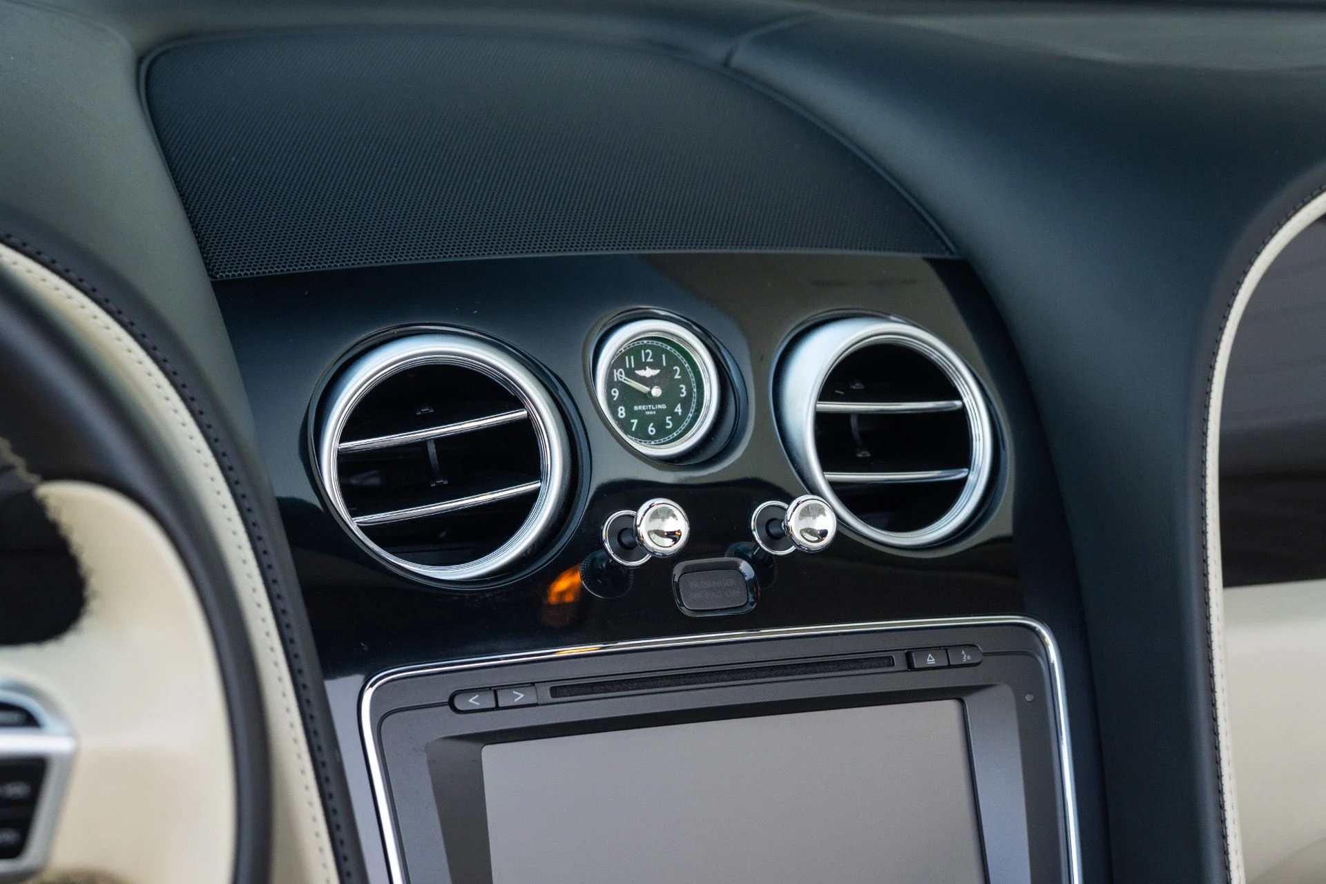 mph044_260680082_Used_2015_Bentley_Continental_GT_V8_S_1769717310_8dc9f913c1