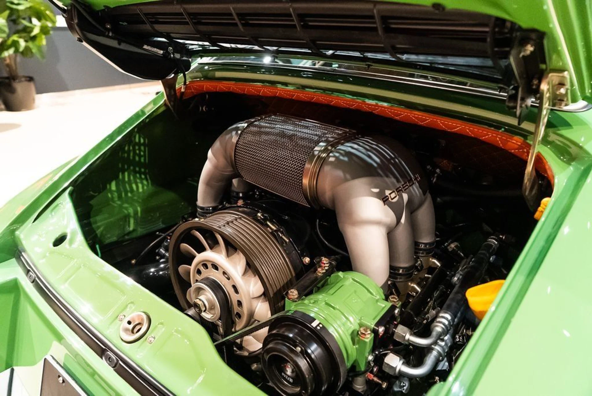 mph044_2607979733_b98b88b9e8814d9e9a3dcb5b564b31bc_d104c0b05d