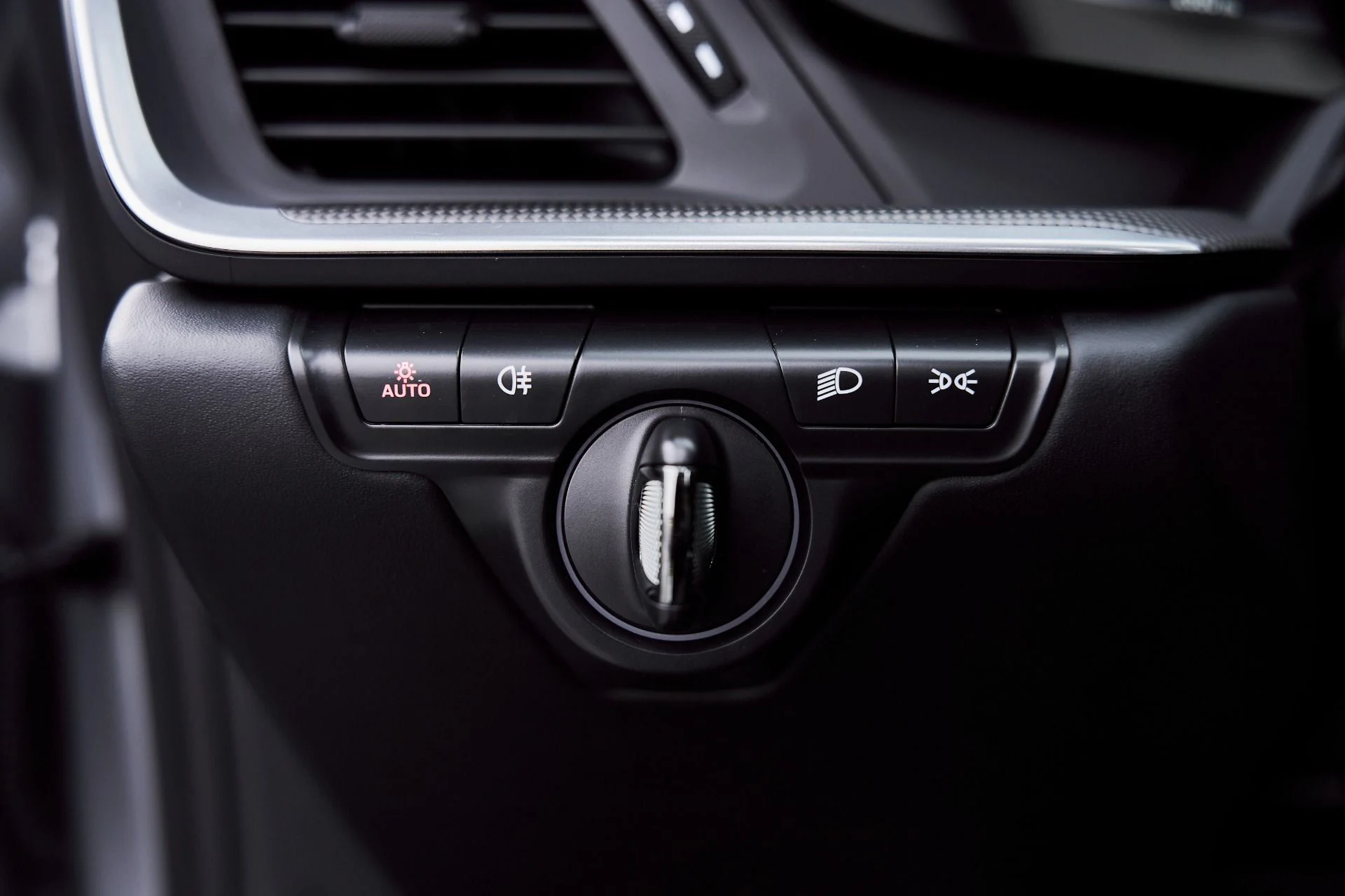 mph044_2608188719_Used_2025_Porsche_911_Turbo_S_1770776368_1ab0f7fe0b