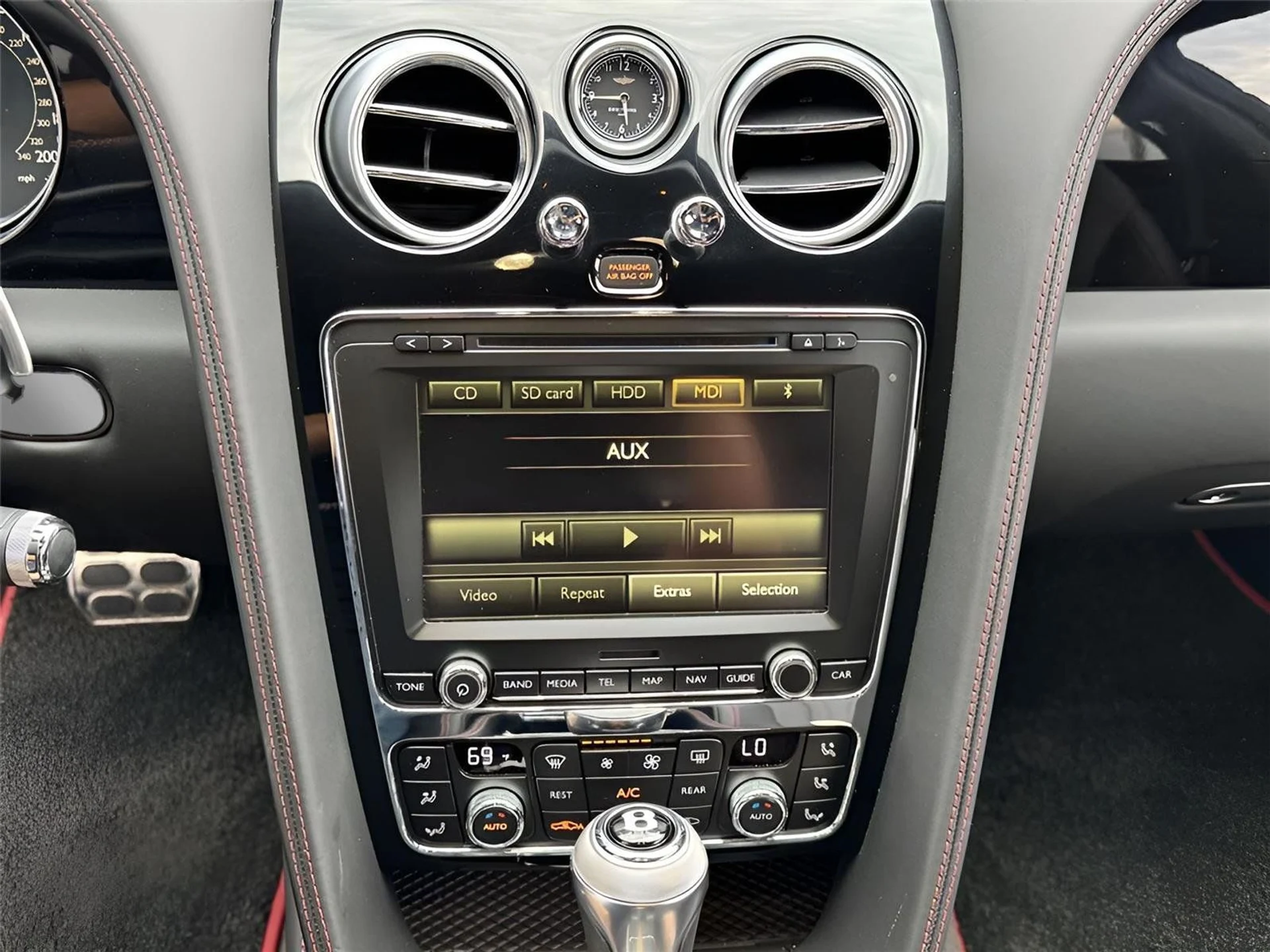 mph044_2618534032_01dc82eb697d6c9af16c763e8ae38871_8d8dd2c931