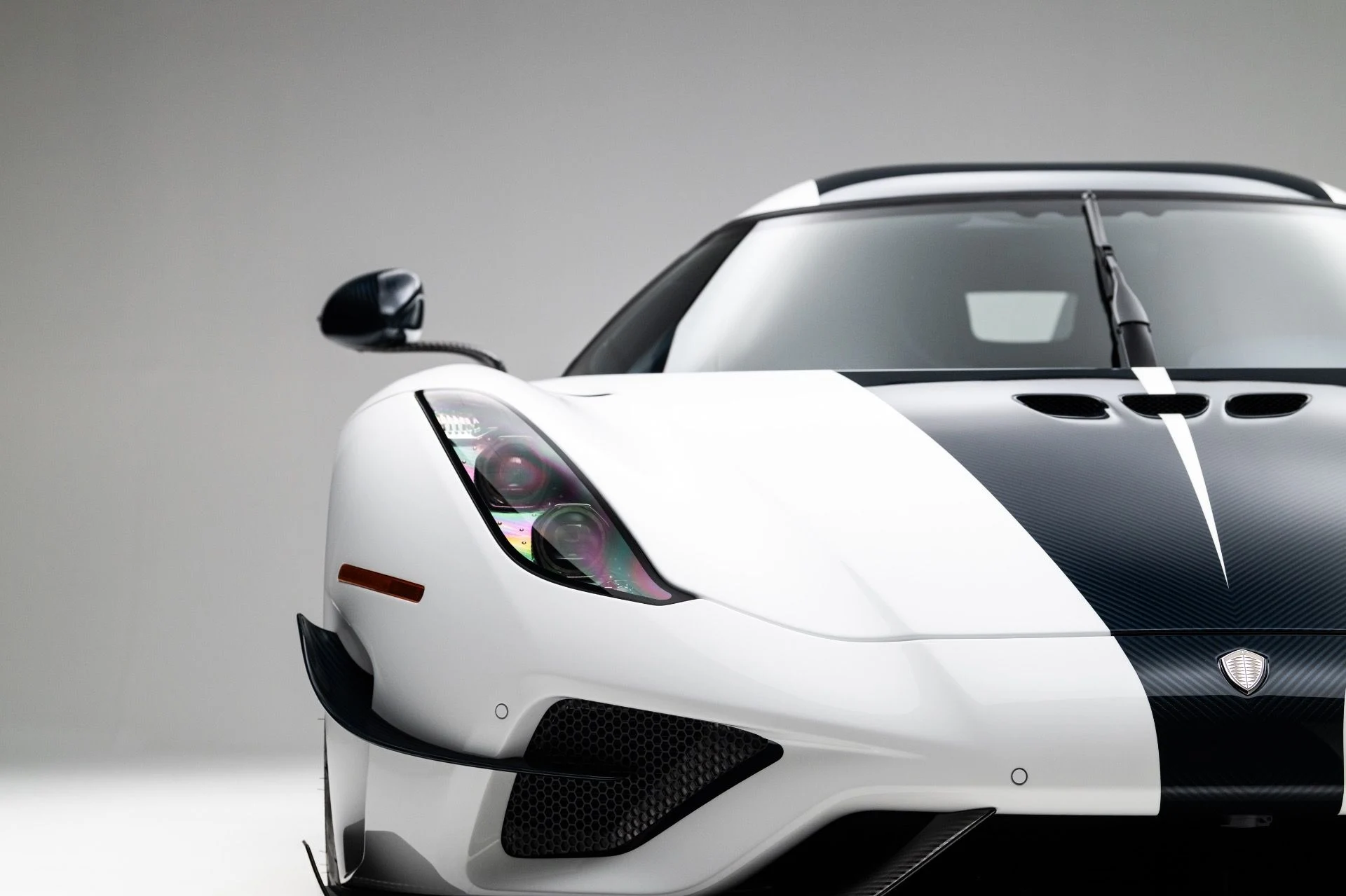 mph044_262012847_13358_p45_l_c5180d44e8