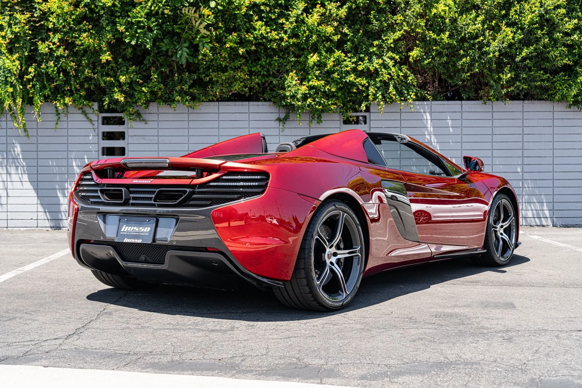 mph044_2621643143_Used_2015_Mc_Laren_650_S_Spider_1754071763_ec9fc7f86a