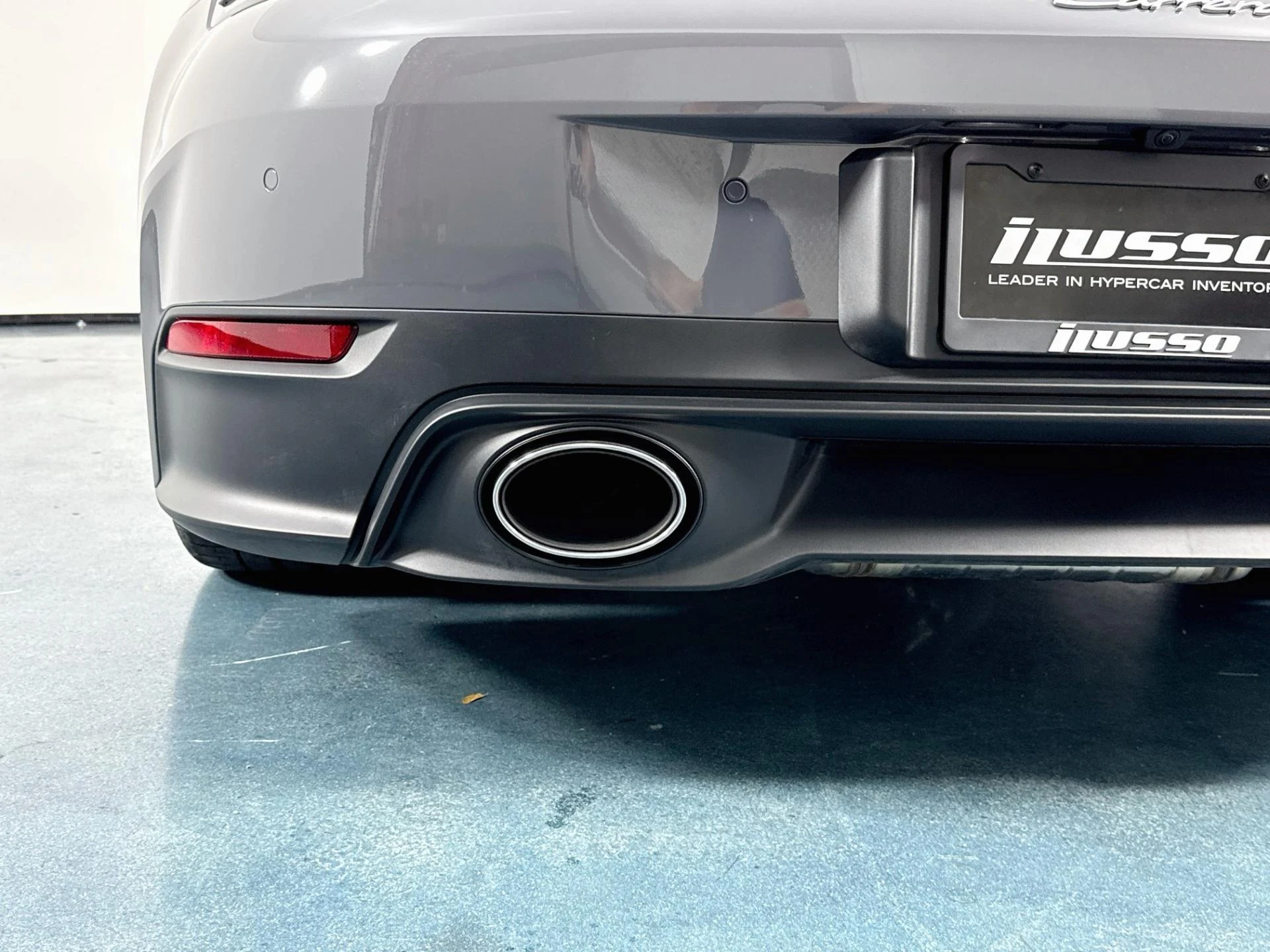 mph044_2627022941_Used_2025_Porsche_911_Carrera_S_1785951046_ec0ed17f06