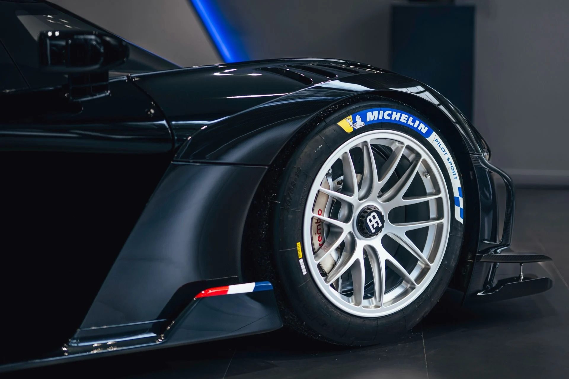 mph044_2637178738_Used_2024_Bugatti_Bolide_4f1ad13d88