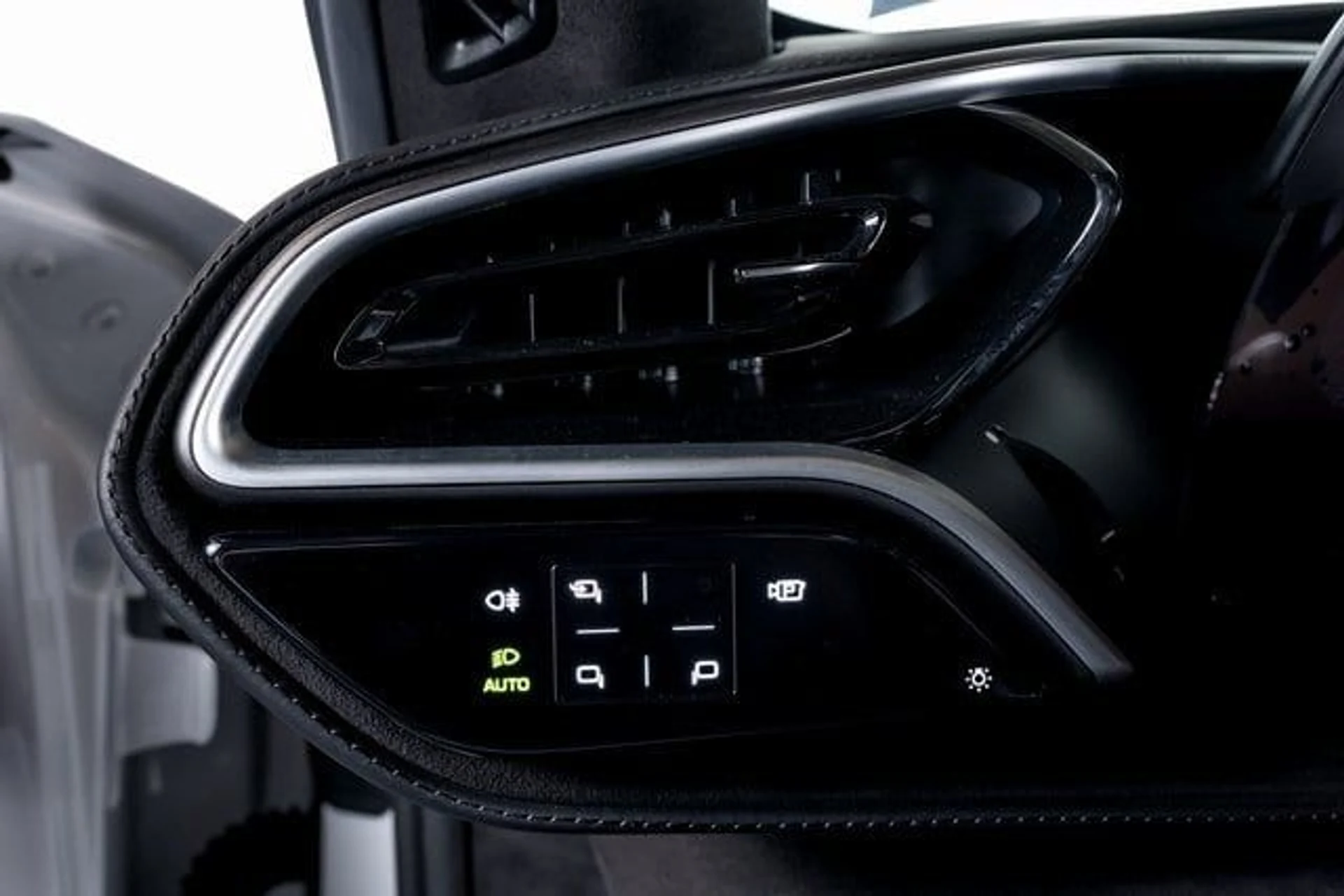 mph044_2648625668_c9b8a148f8f8688c6943aeaaa156052ax_97f36cf15f