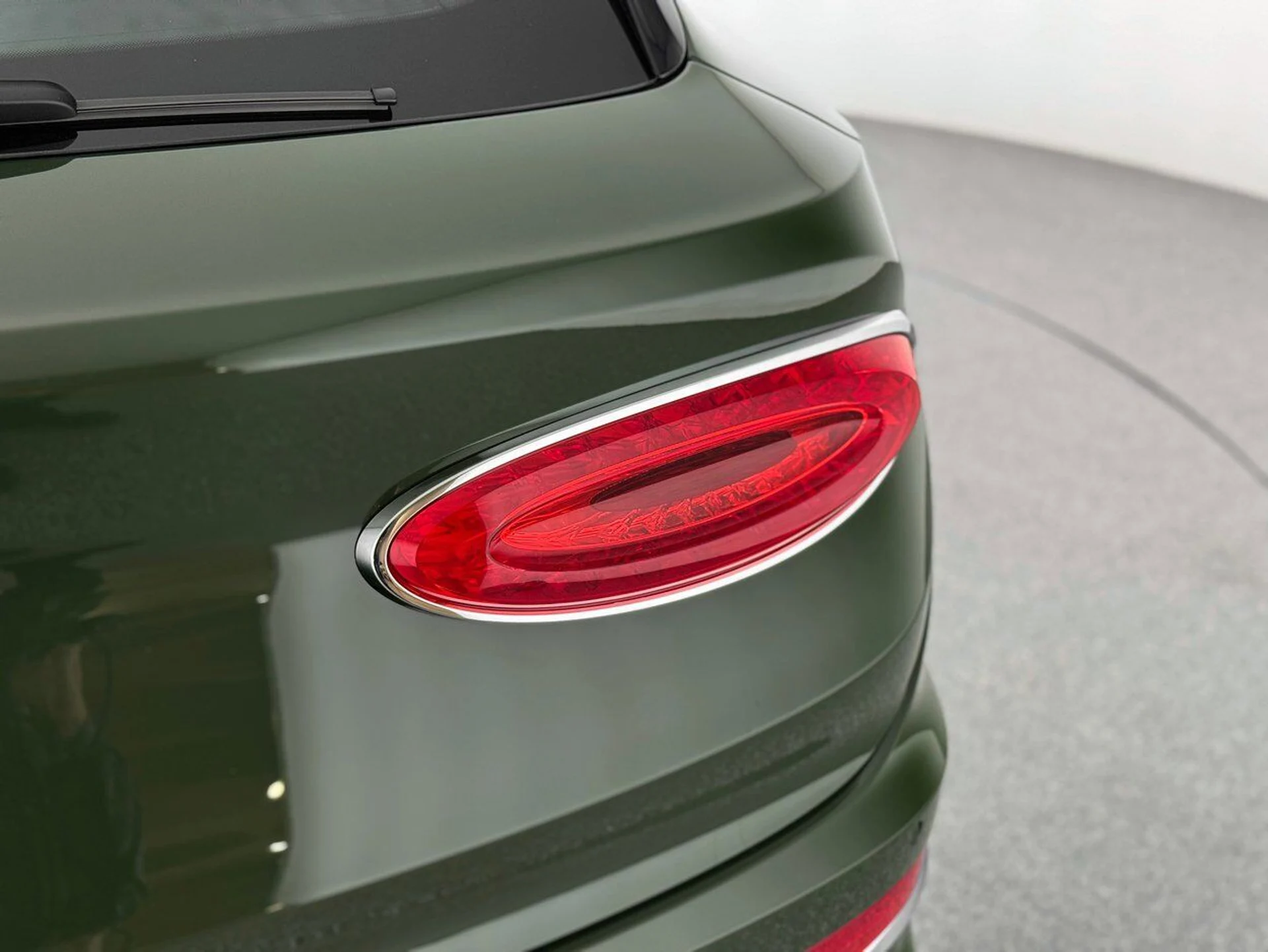 mph044_266122932_77e17eac4dd3be427411de5d9e6a2521_3660924591