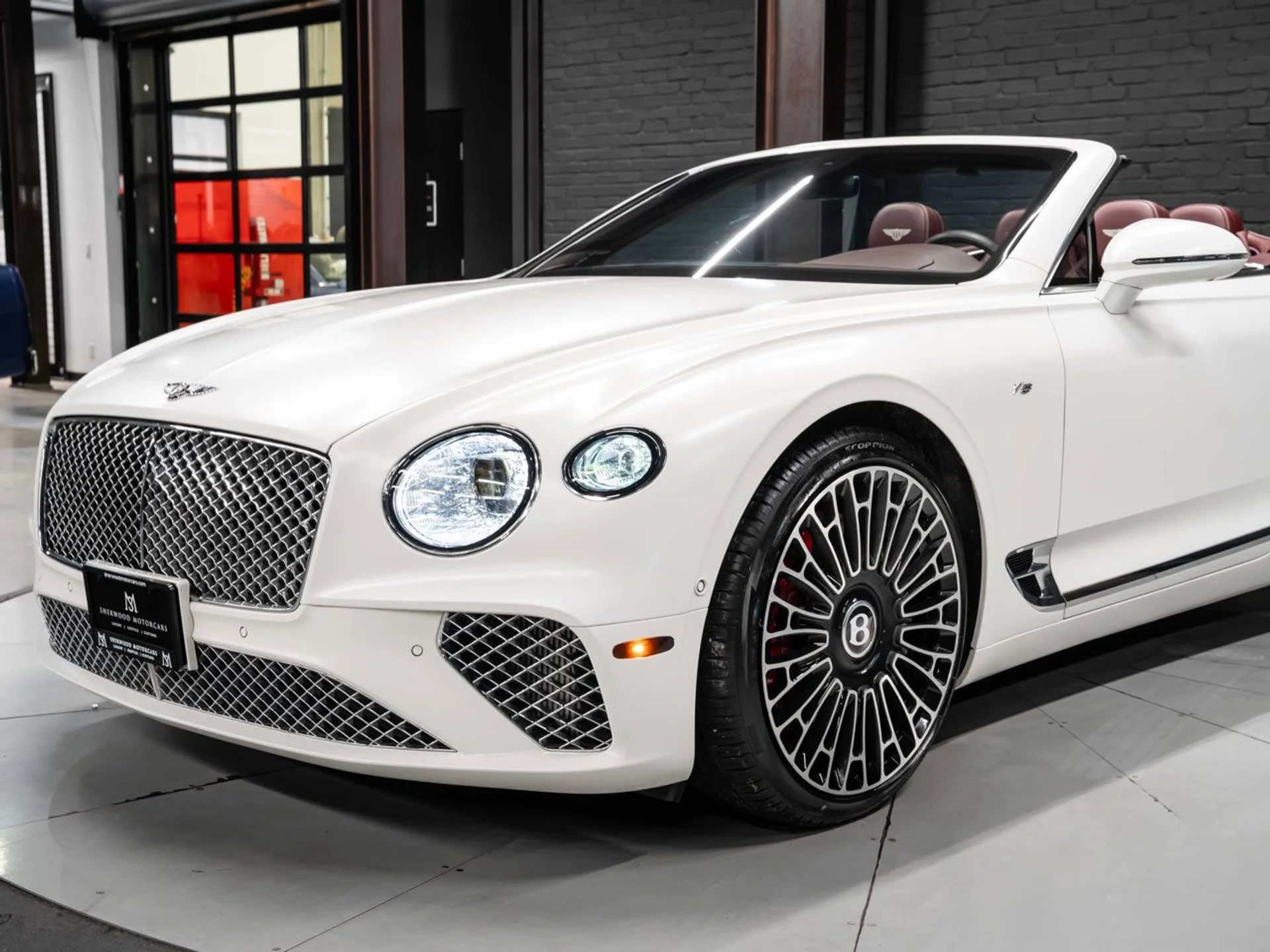 mph044_2664936248_bentley_continental_2020_08d4e48e63