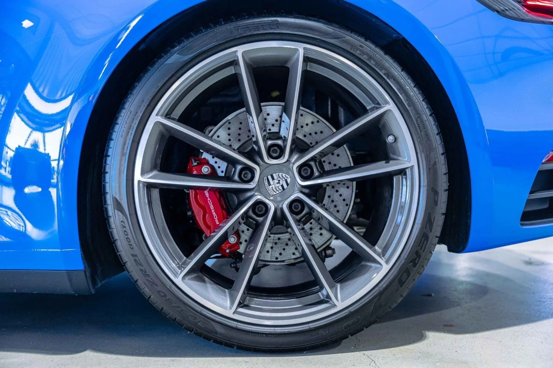 mph044_2668357616_s_Q_b58cf6686e