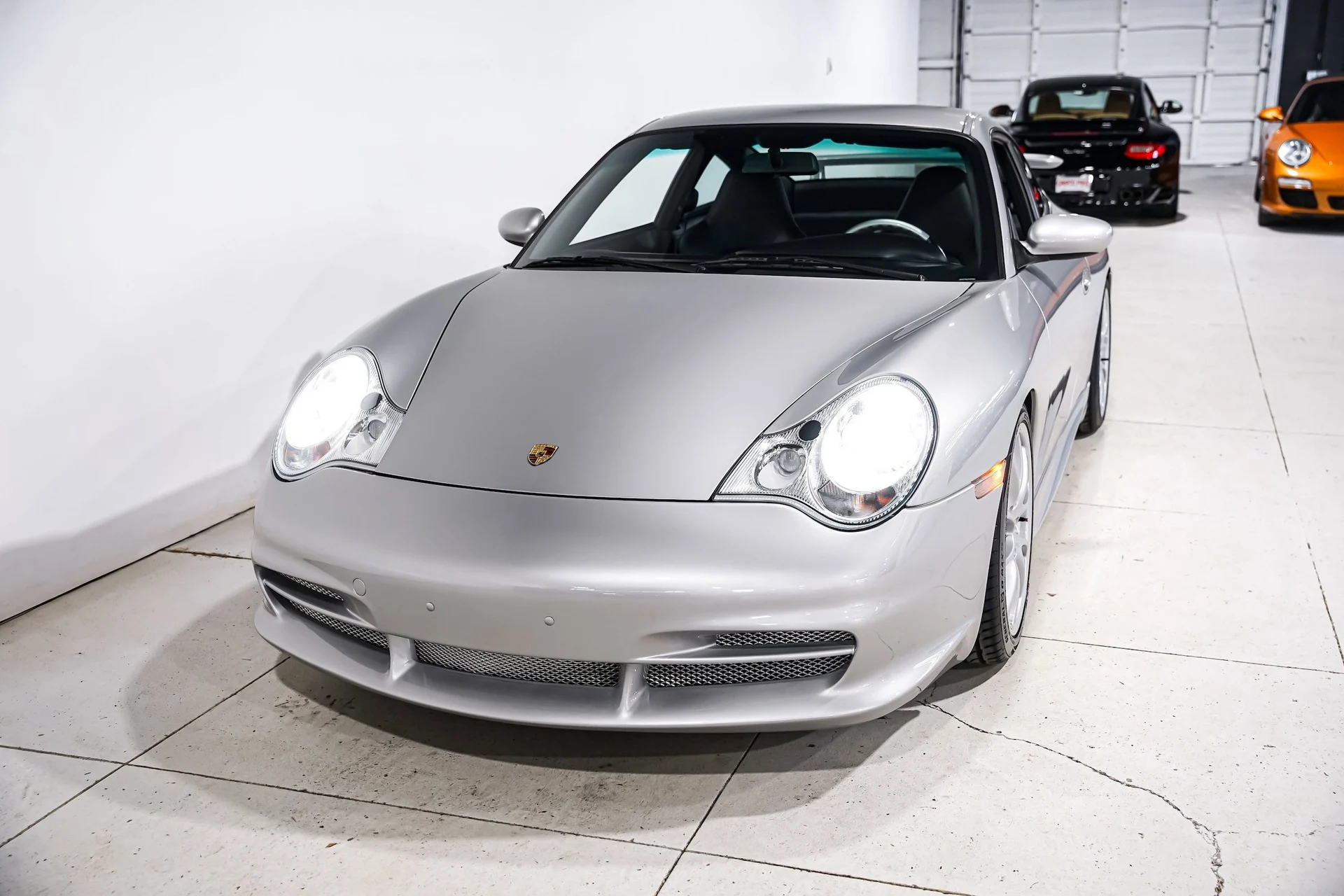 mph044_2672336509_febc73a57f665abcb503aeef52410562x_784a0a8c4c