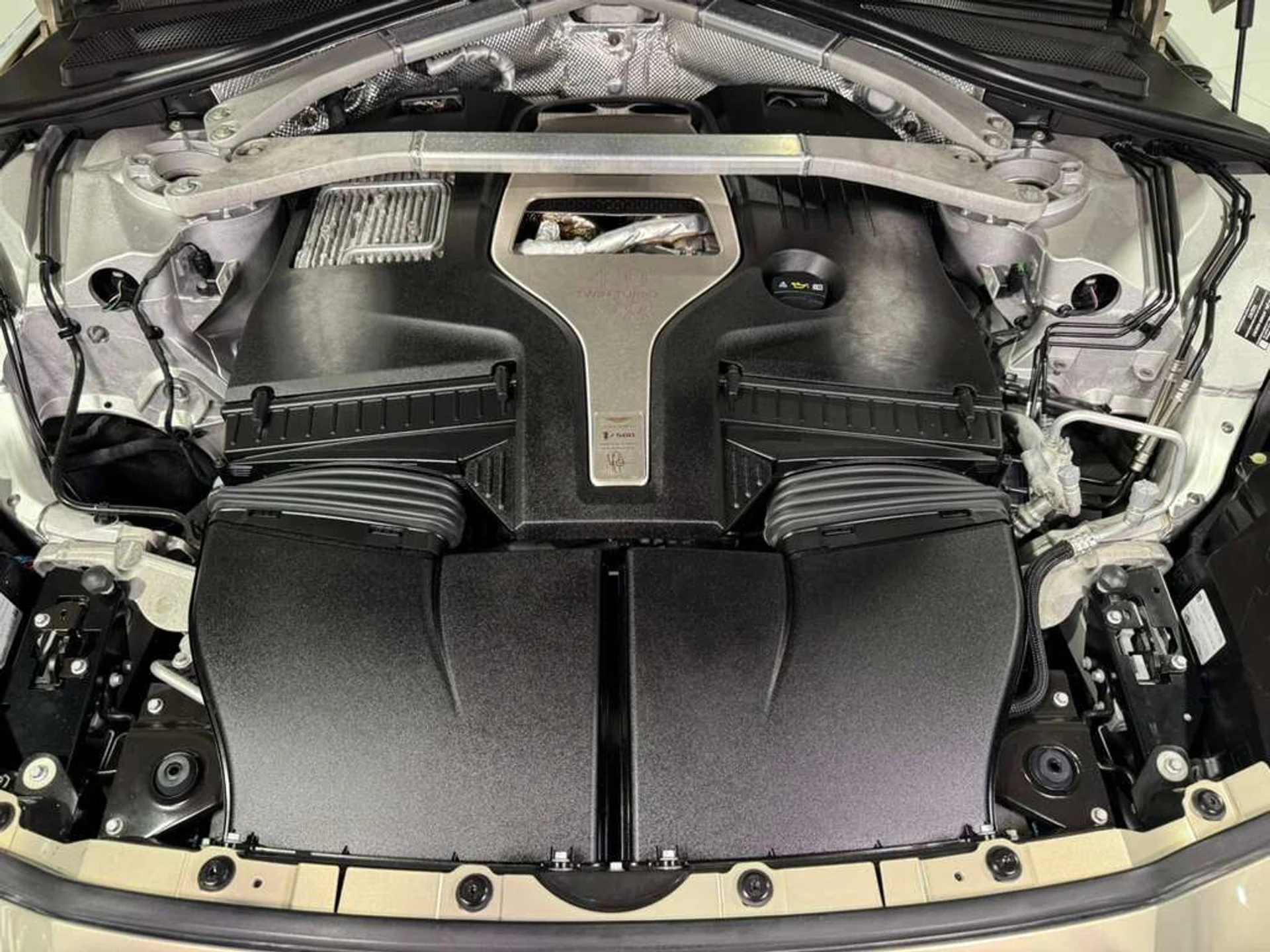 mph044_2675372036_d53e19032c0b9ae61a5d309dca7697d3_dcf8a11100