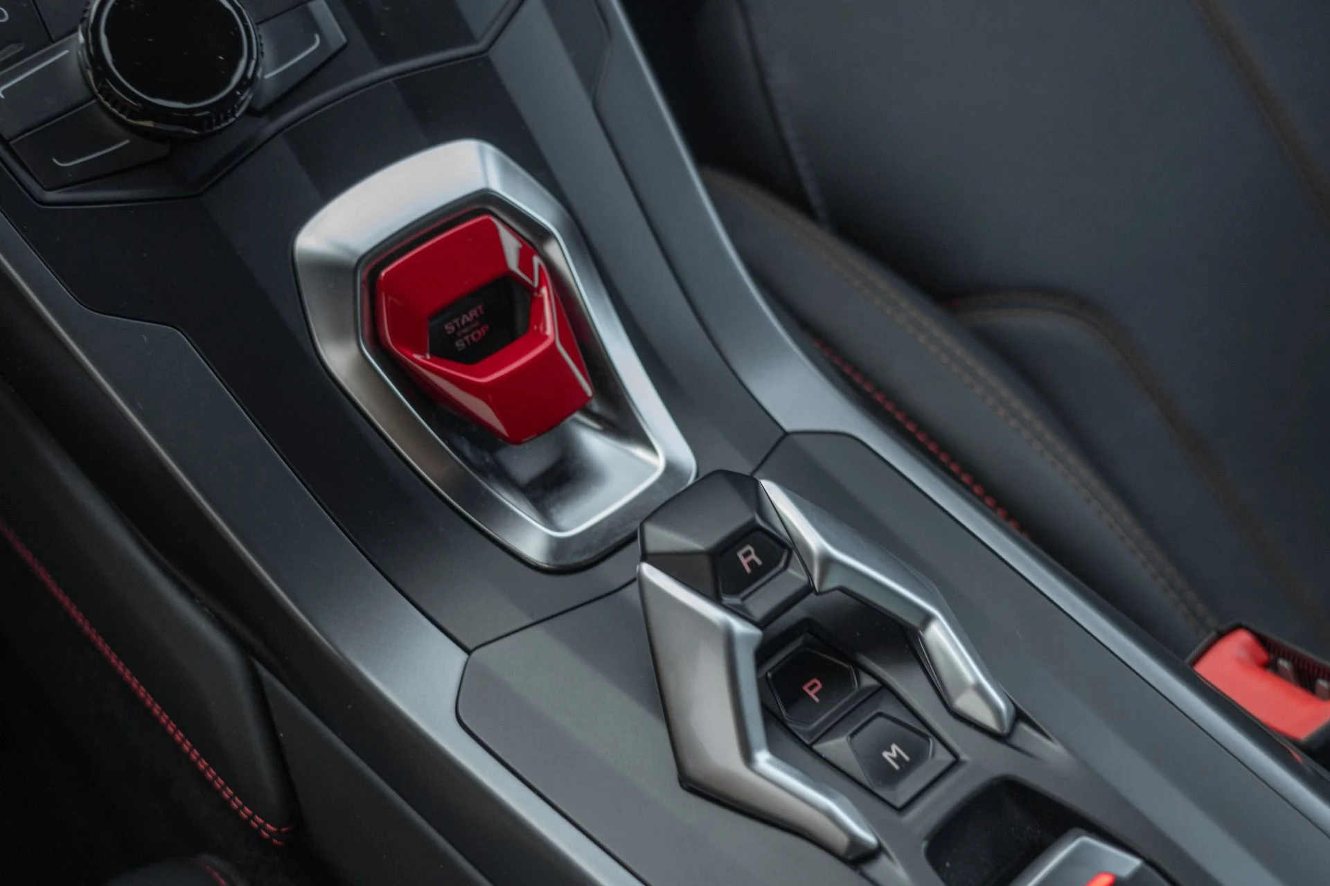 mph044_2676936547_Used_2015_Lamborghini_Huracan_LP_610_4_1761343879_00910bdbed