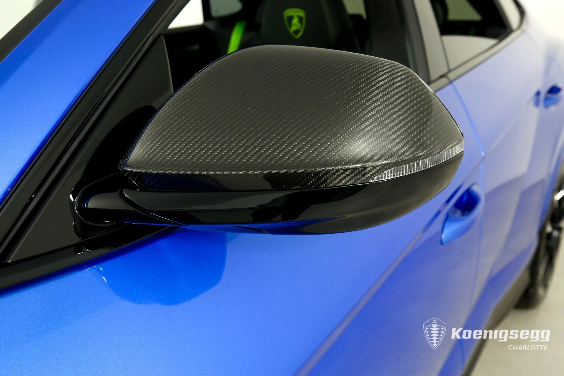 mph044_2685995070_Used_2022_Lamborghini_Urus_1696532458_af04fc3f0d