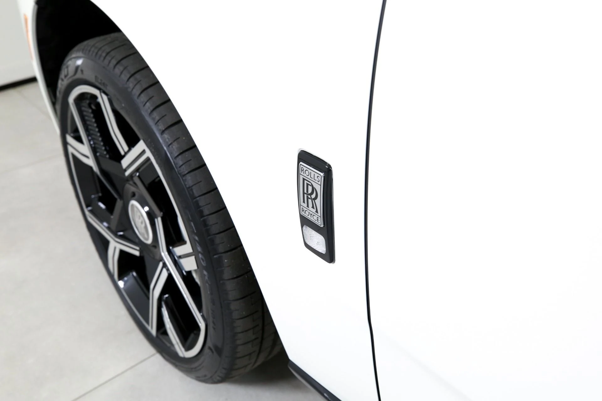 mph044_2688170309_Used_2026_Rolls_Royce_Cullinan_1769450627_7901f8df51