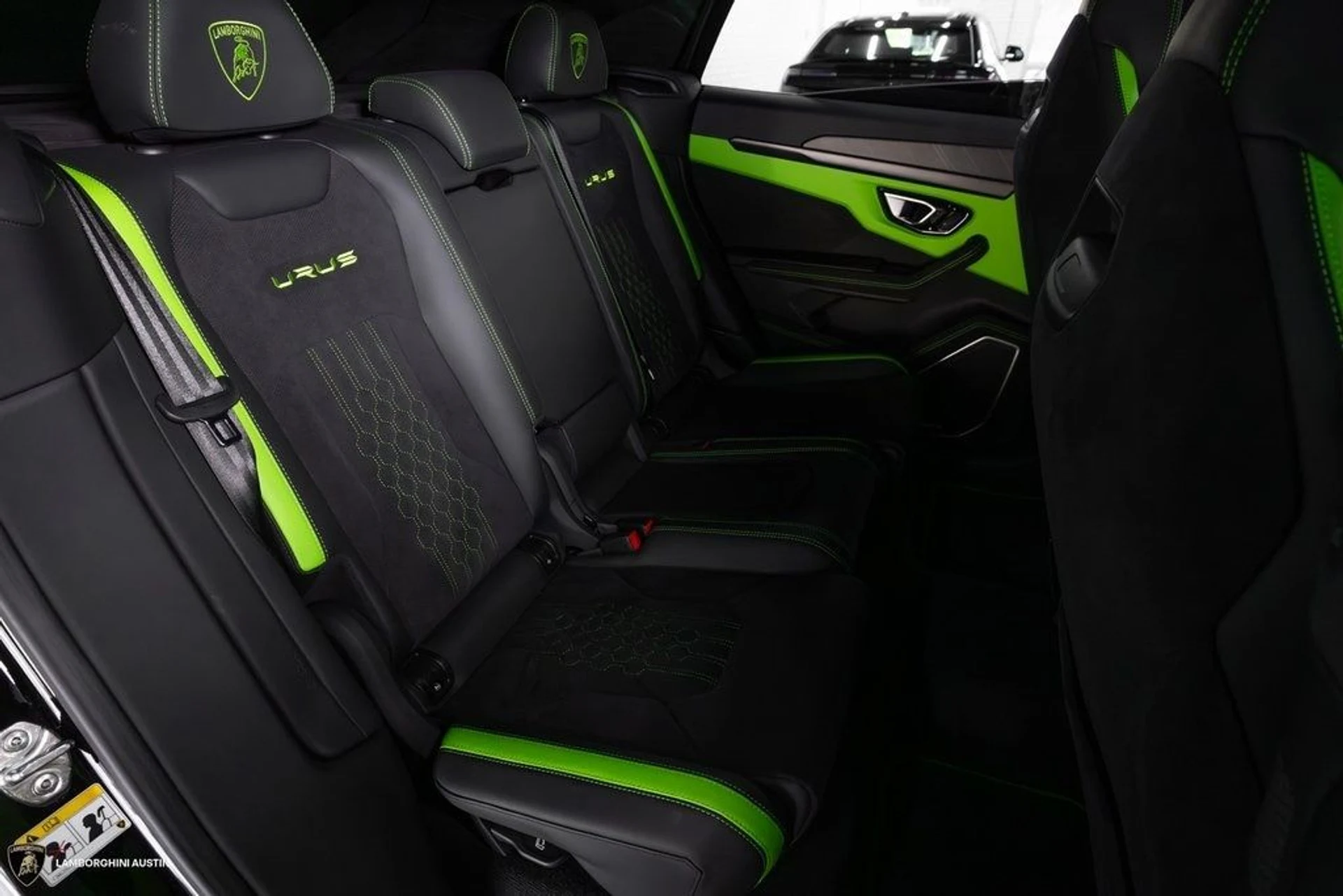 mph044_2689968500_cf697e22e8cfc0ebf5d14ca54ca7544ex_d517a6317b