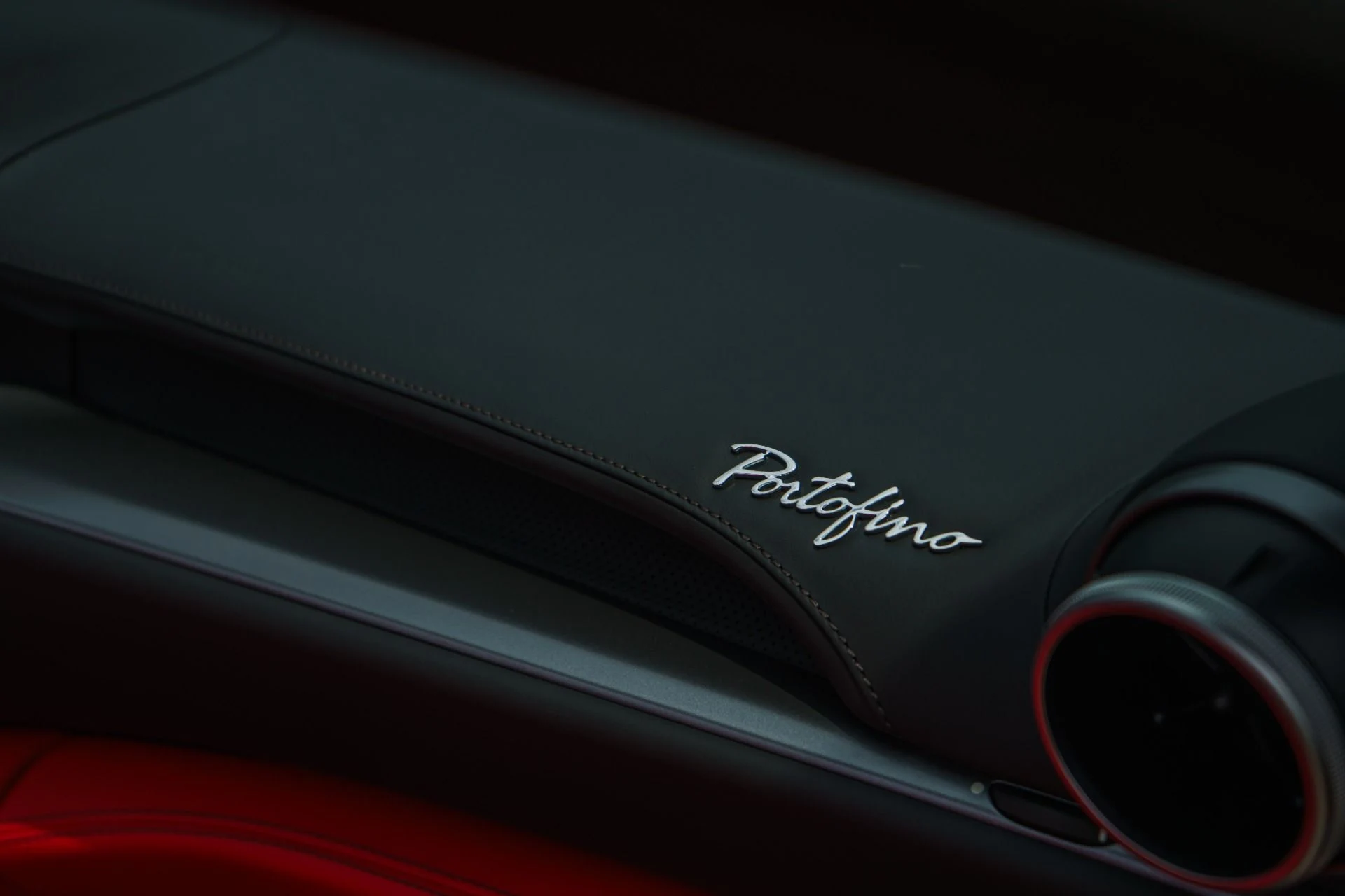 mph044_2706567616_Used_2019_Ferrari_Portofino_1783726040_975930f75b