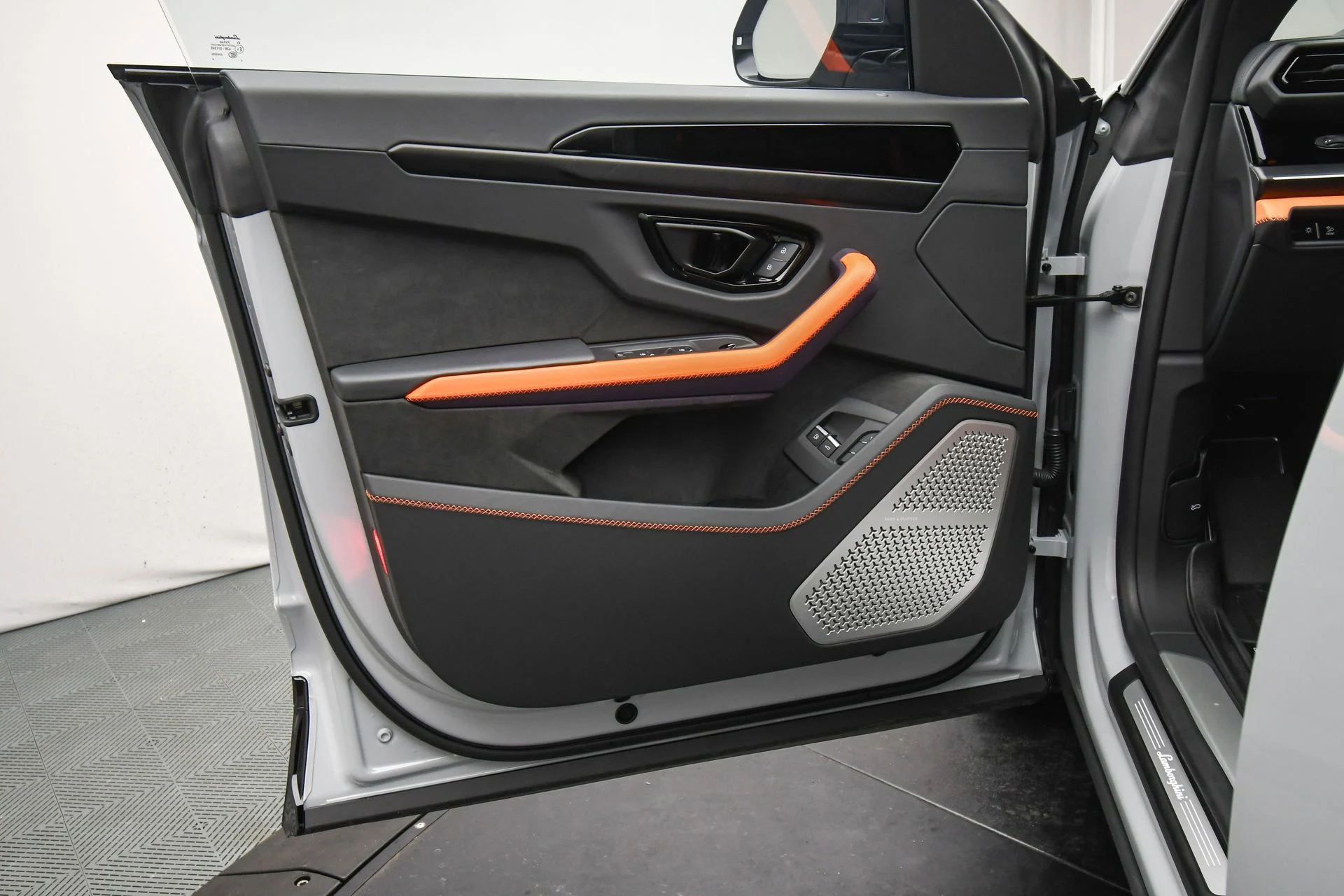 mph044_2712338445_3435a08d973c430a8194e59d28871396_03b091b871