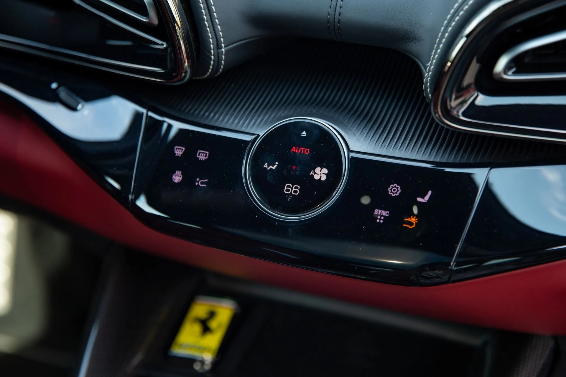 mph044_2718153850_Used_2026_Ferrari_Purosangue_1785182443_84196ce107