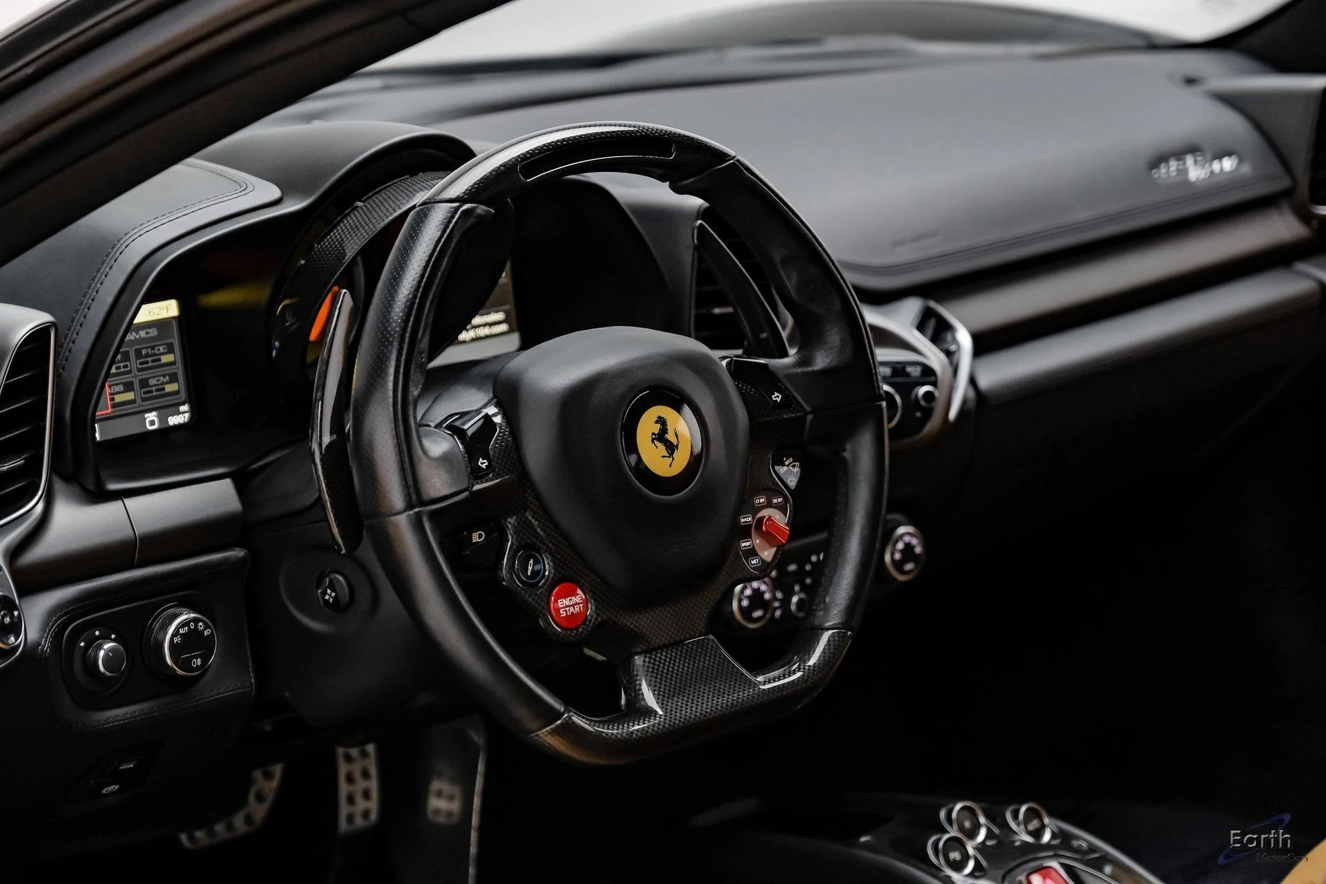 mph044_2737031926_b7ff1acdaeca6bab8cd906277afbd254x_e3905db989