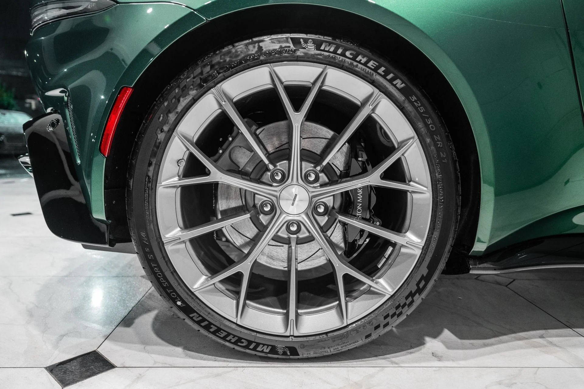 mph044_2742351435_New_2026_Aston_Martin_Vantage_S_1790177478_d59c5996d3