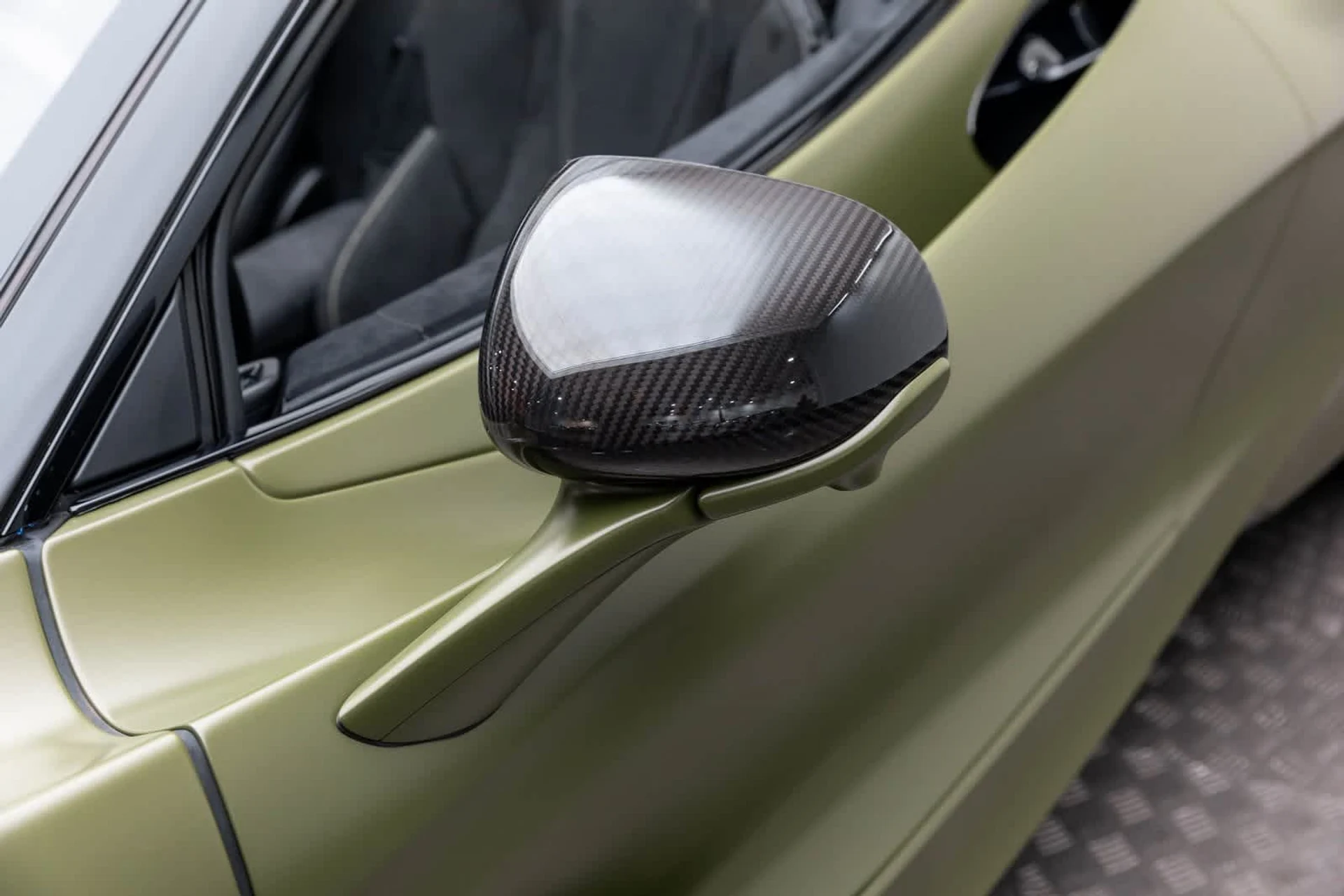 mph044_2742900711_45_1c652b2adf