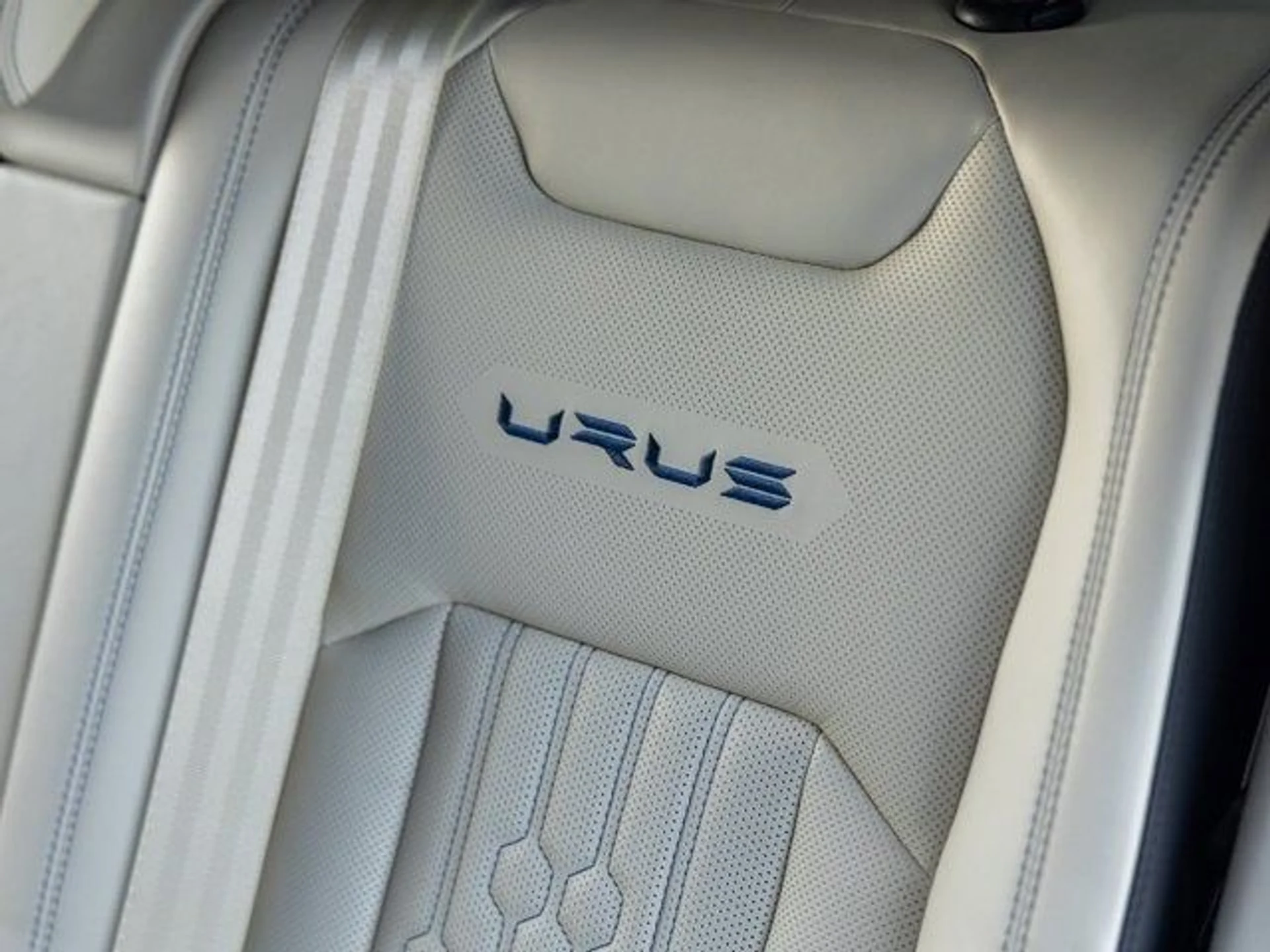 mph044_2759537424_45_c9dd02c76f